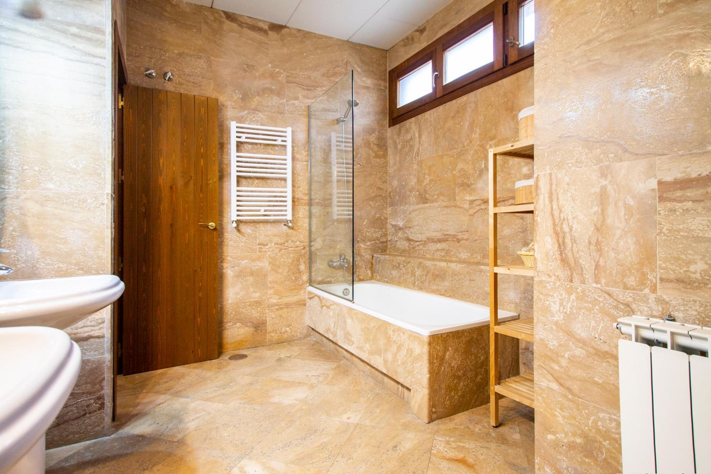 Apartamentos Villablino Arturo Soria