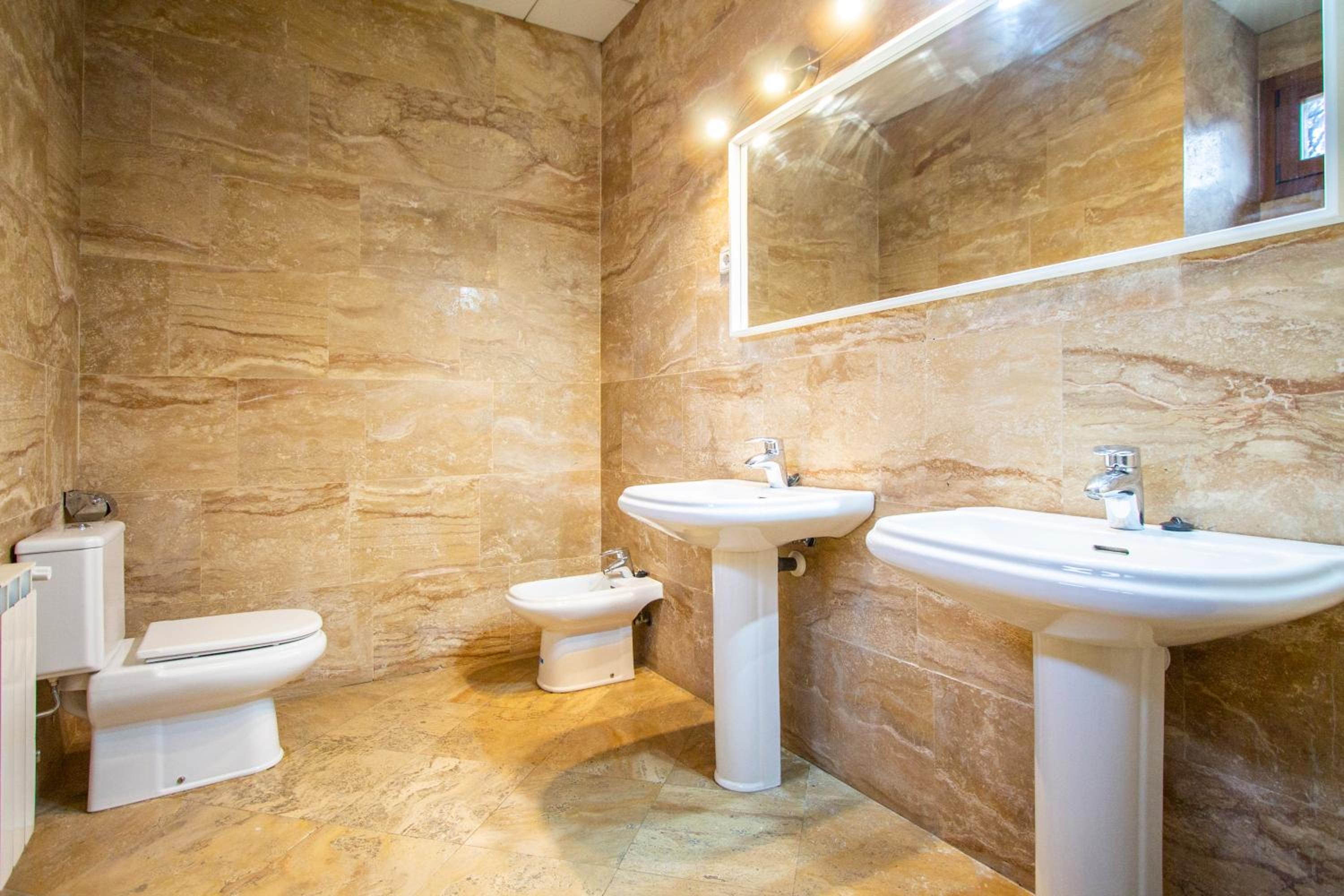 Apartamentos Villablino Arturo Soria
