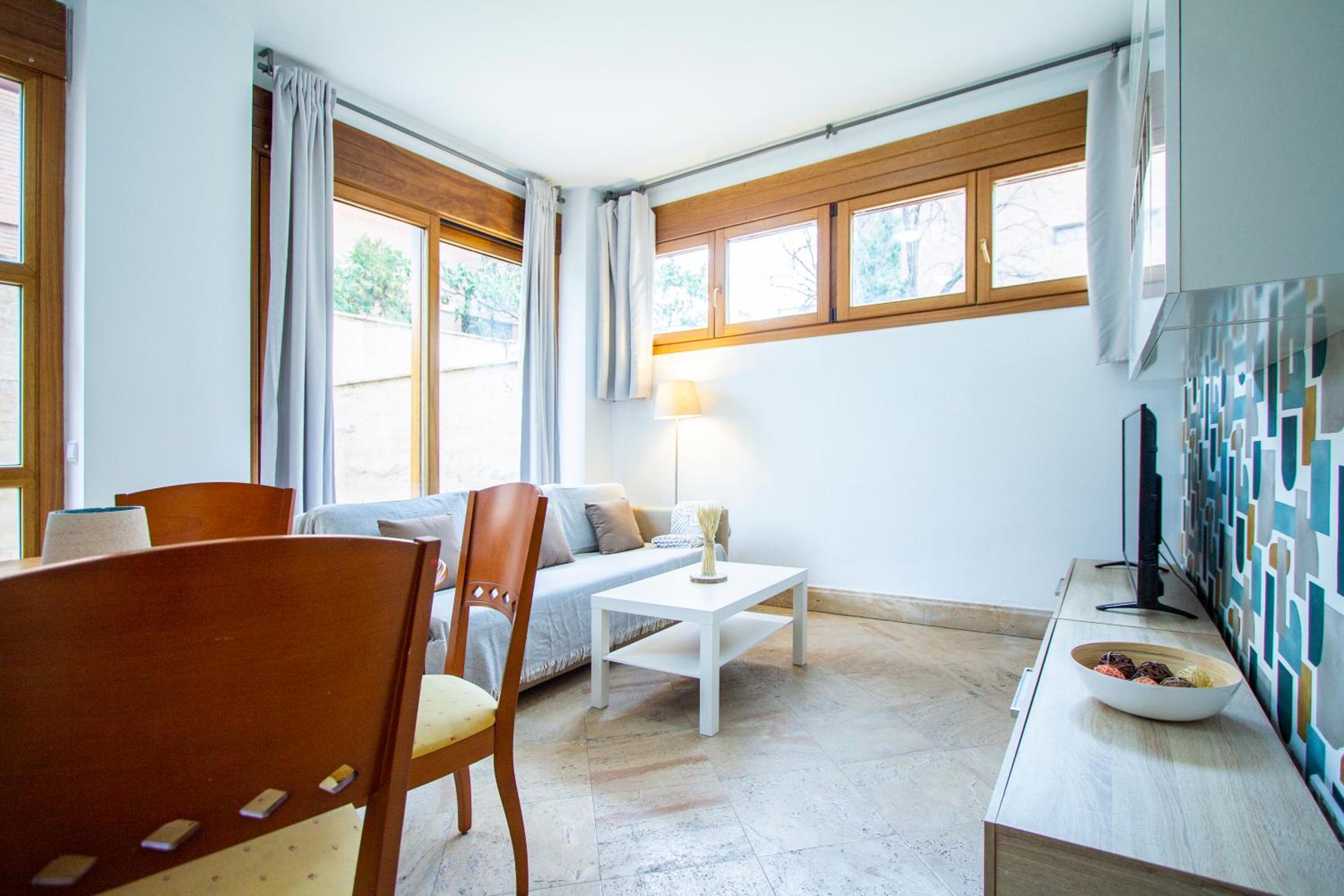 Apartamentos Villablino Arturo Soria