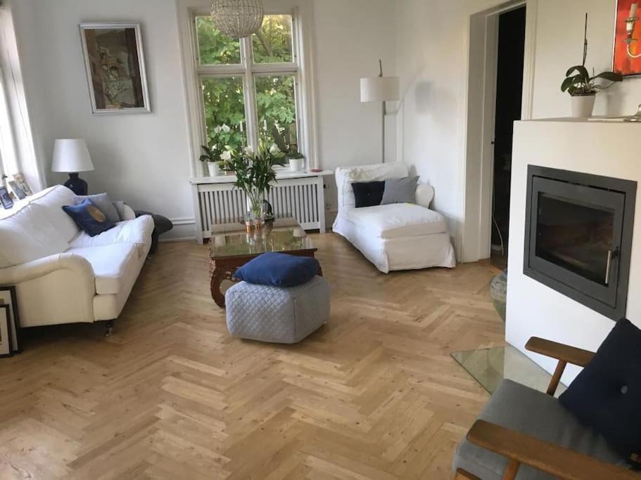 Copenhagen Open Plan House in Hellerup