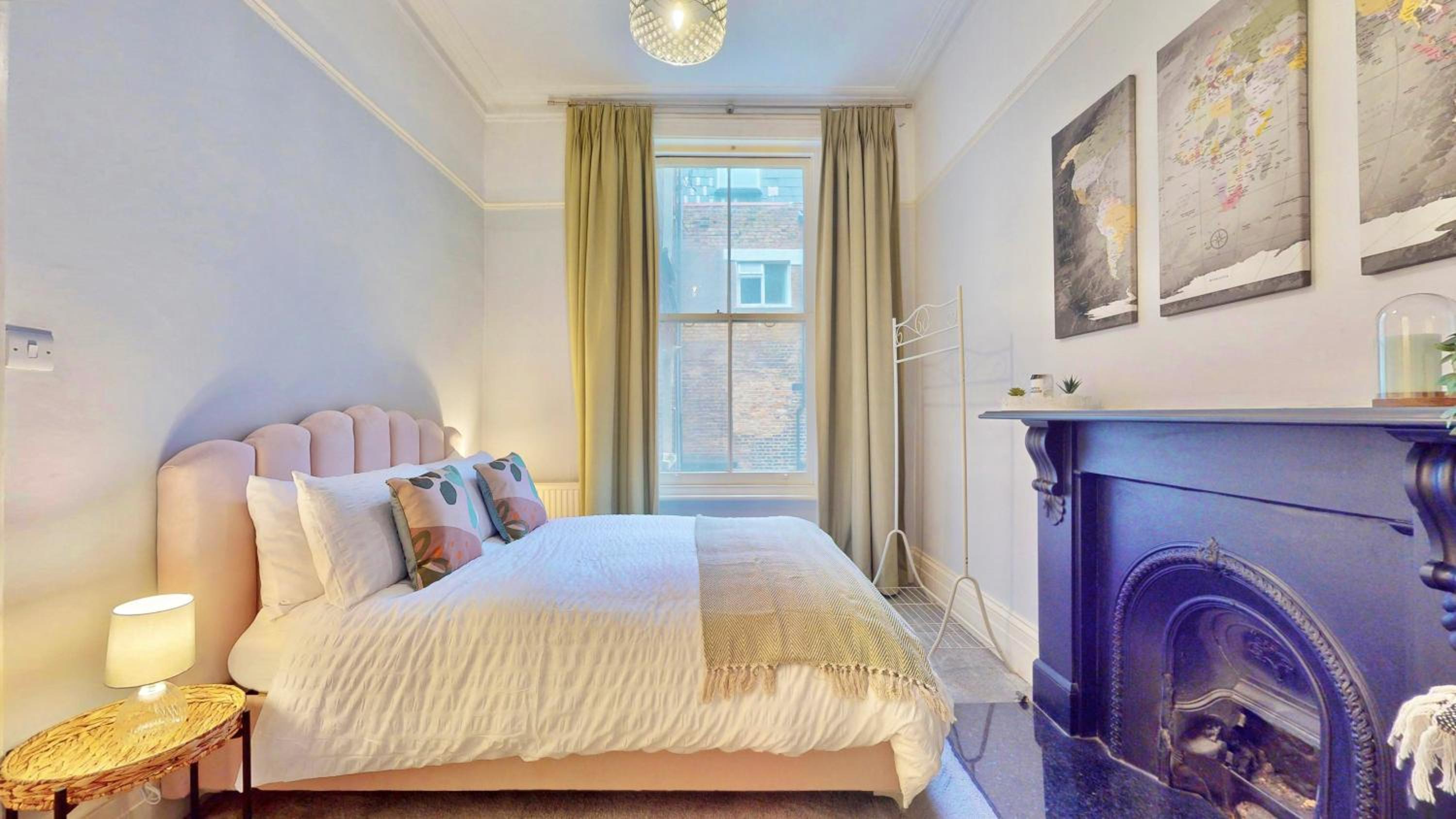 Bright & Spacious West London Gem