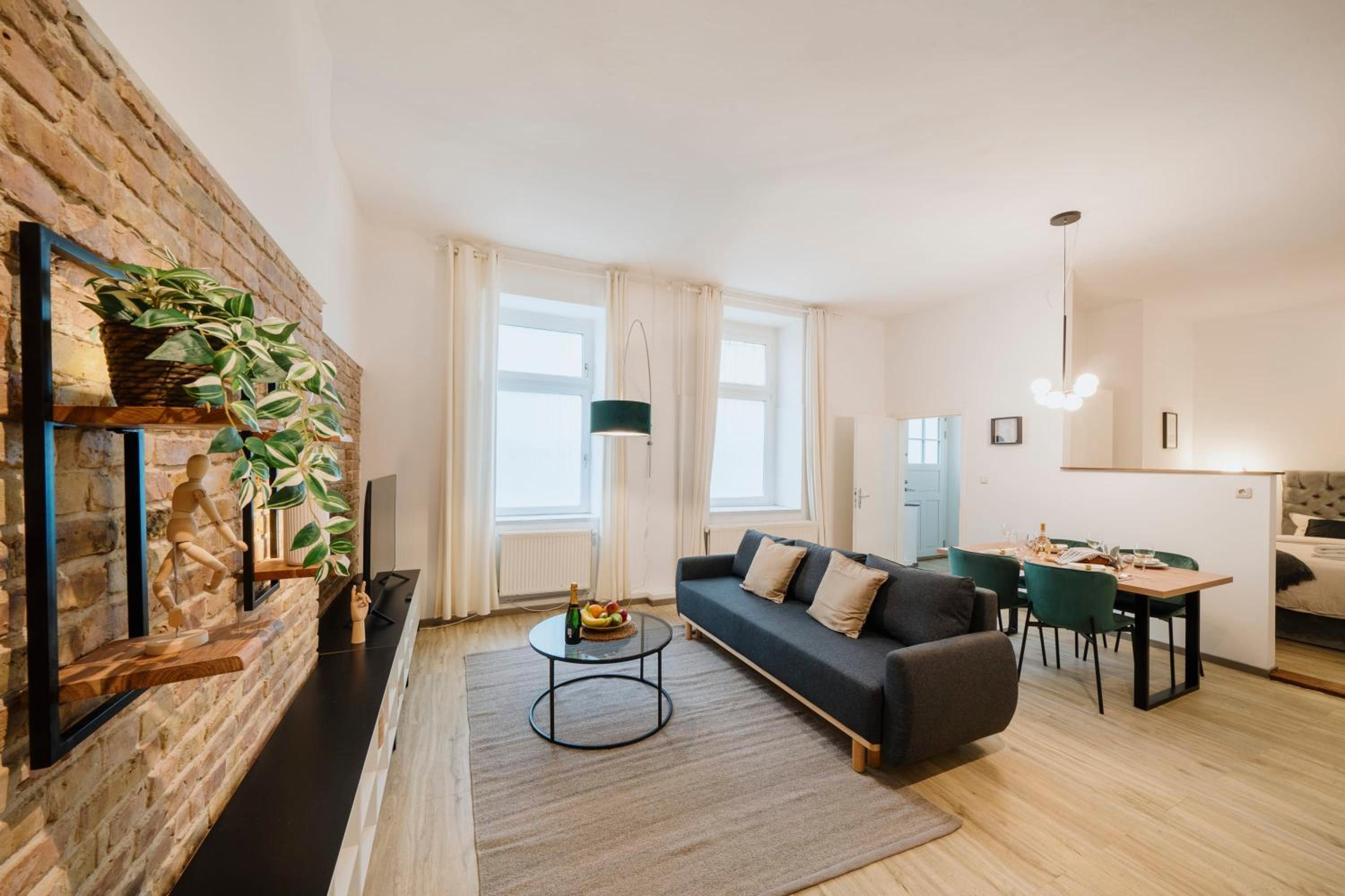 NEW Luxurious Loft in central Berlin BY HOMELY