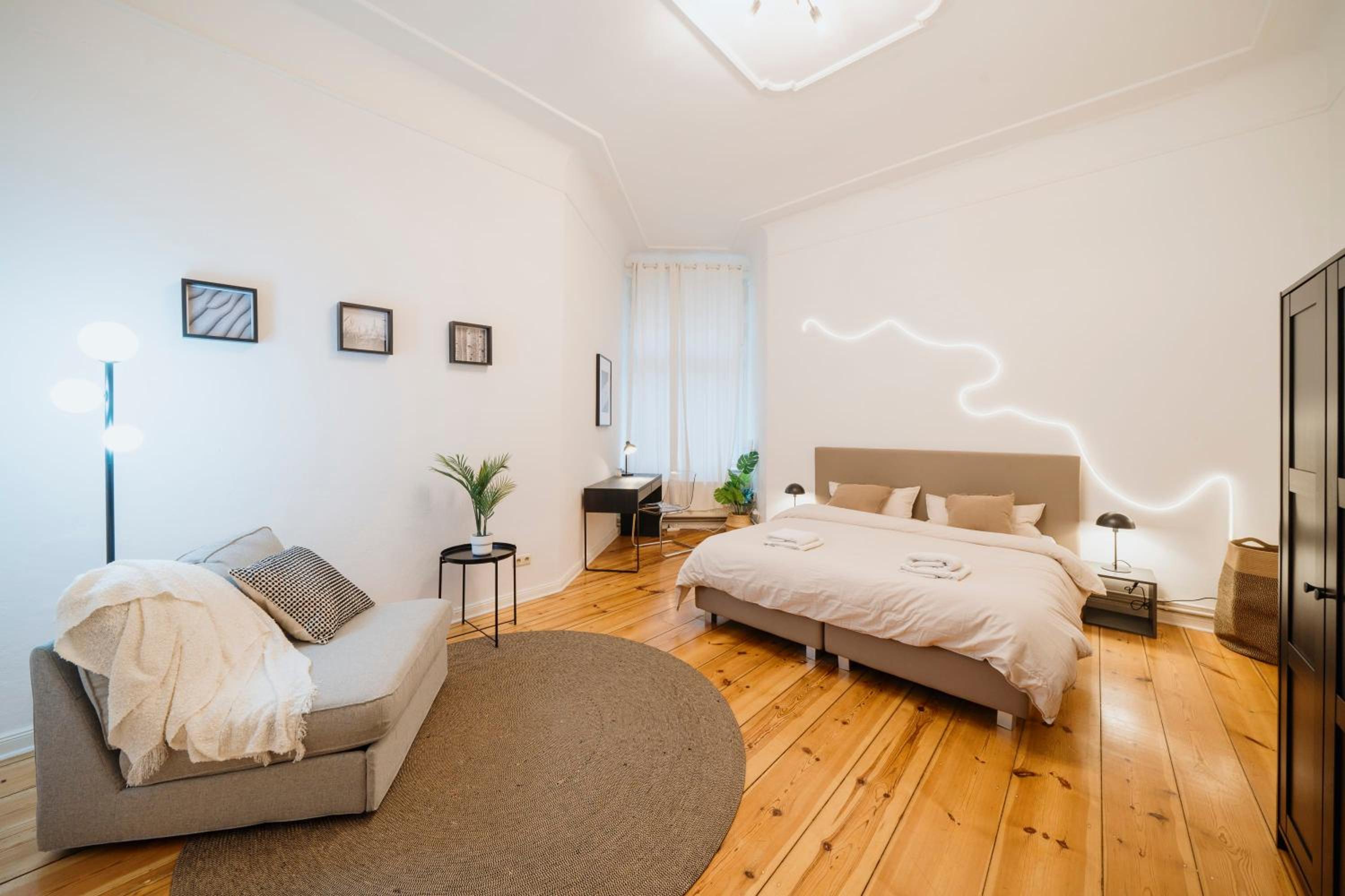 NEW Urban Oasis - Sleek Apartment BY HOMLEY