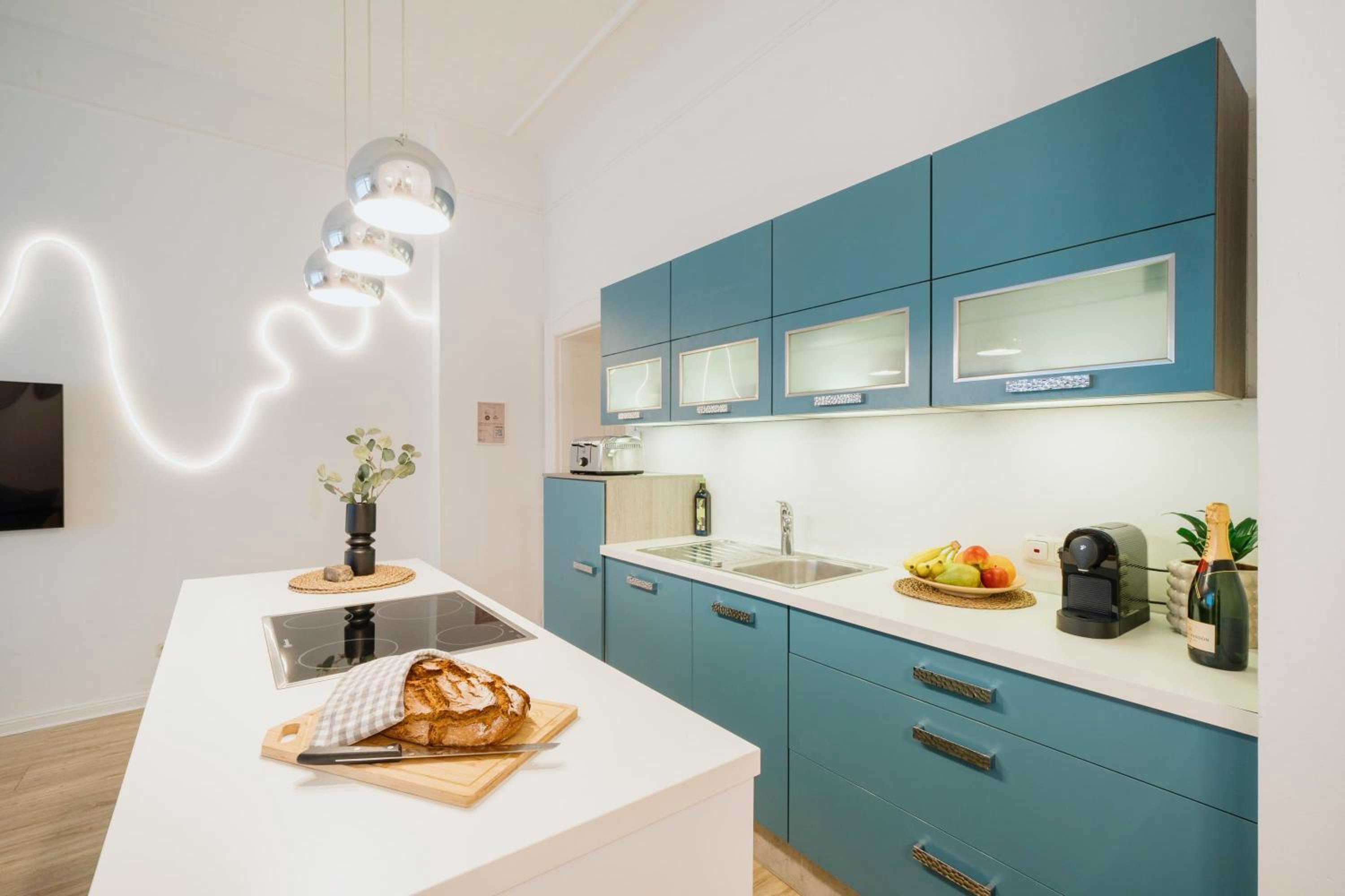 NEW Urban Oasis - Sleek Apartment BY HOMLEY