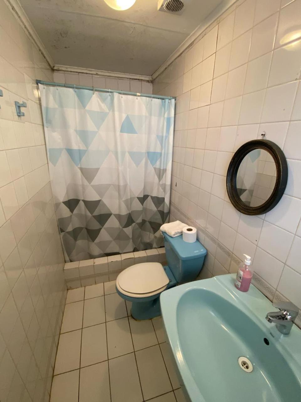 Karol Hostal