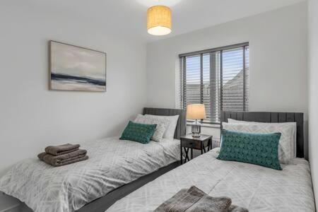 2 bedroom house NE Norwich view 4