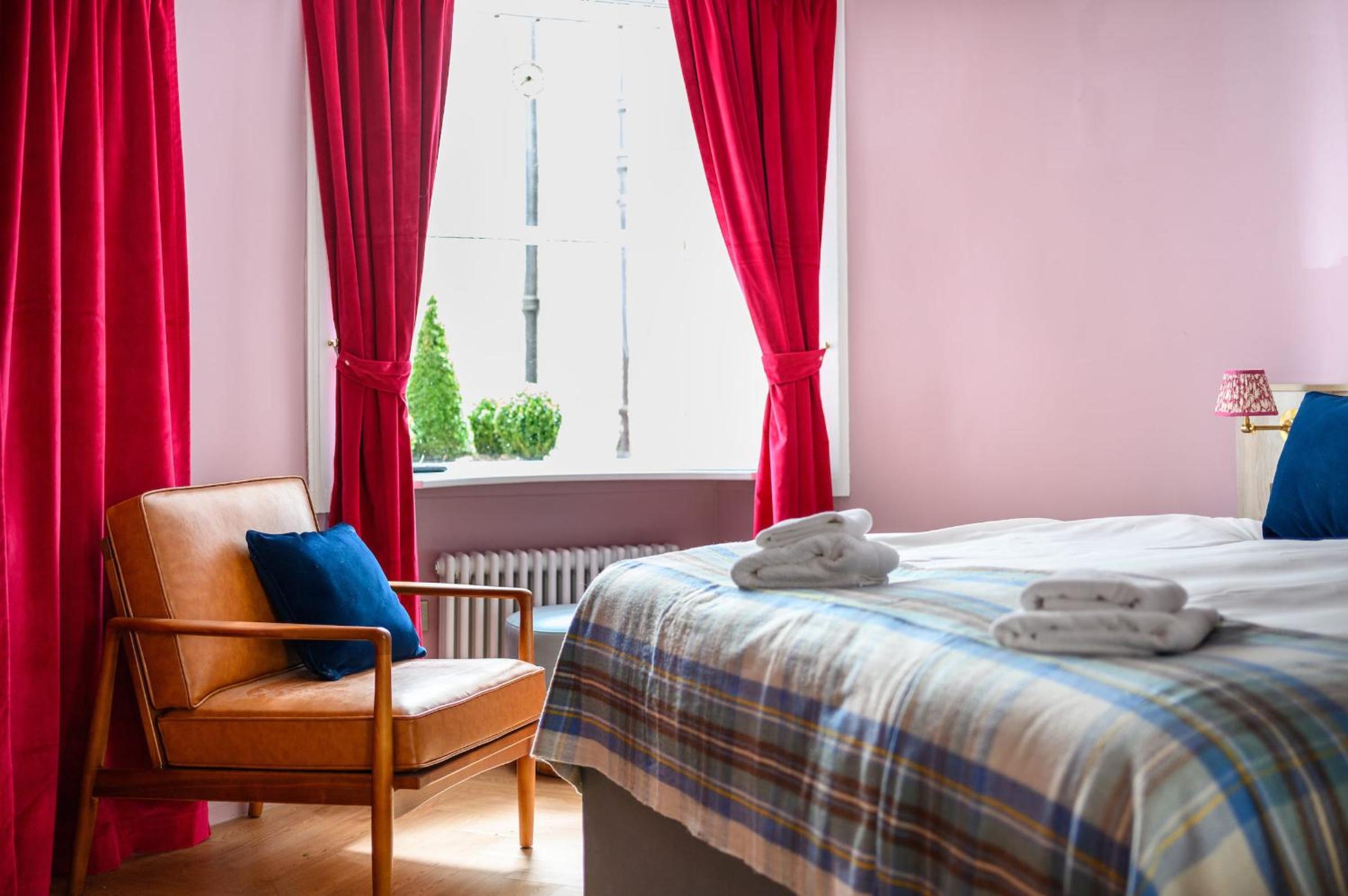 Queen Charlotte Guesthouse