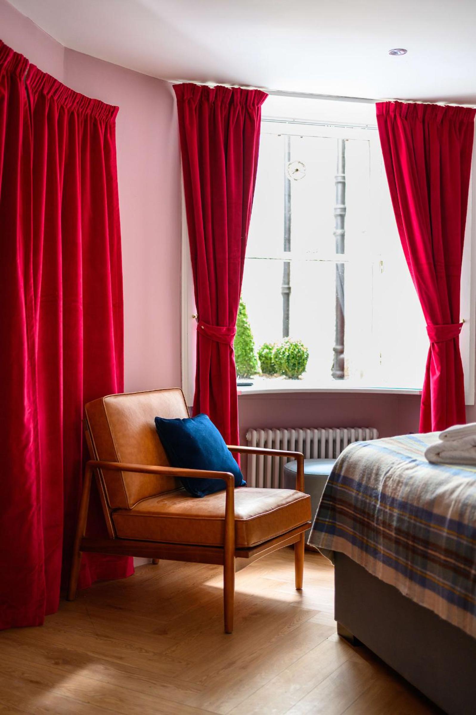 Queen Charlotte Guesthouse