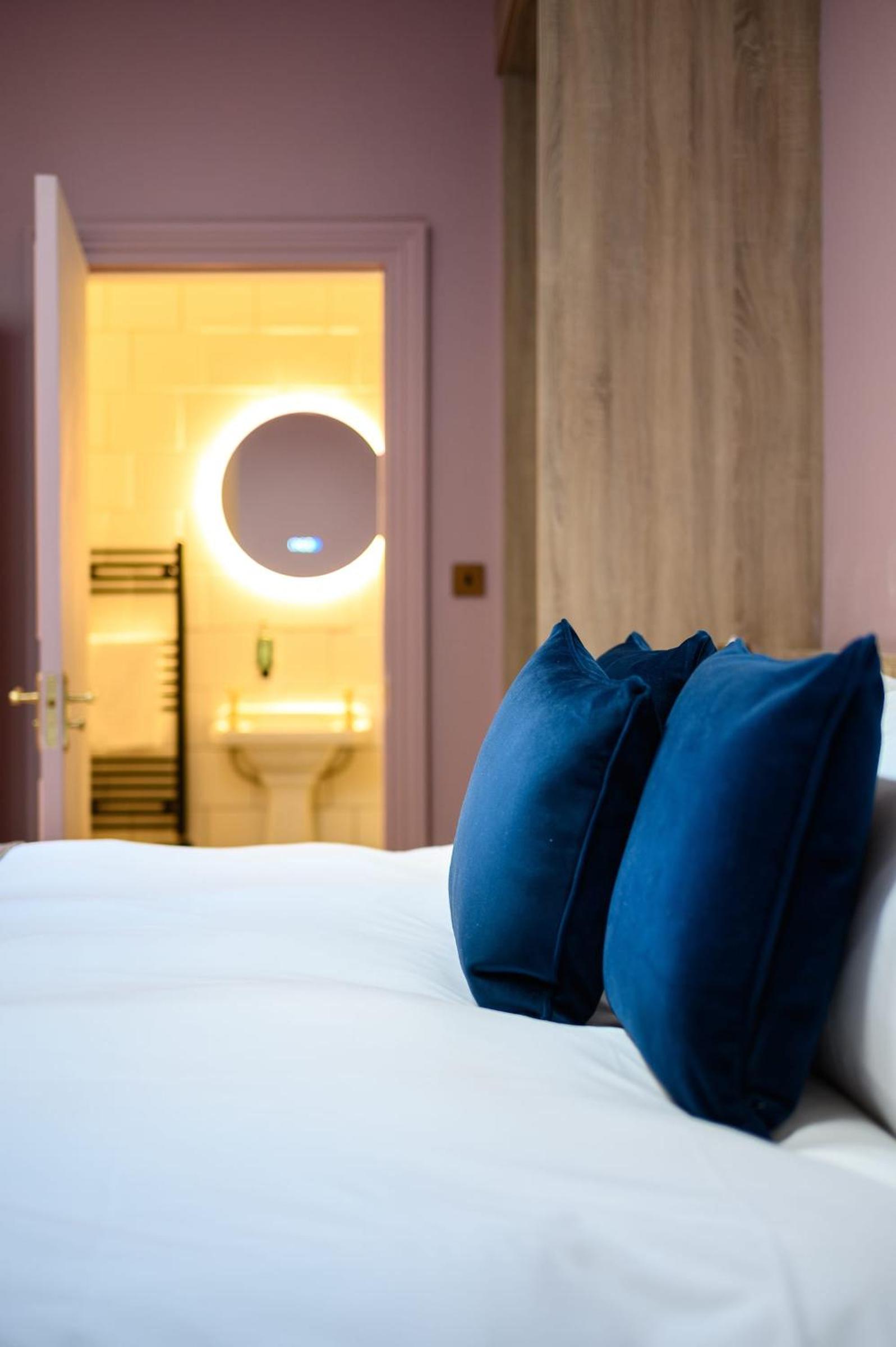 Queen Charlotte Guesthouse