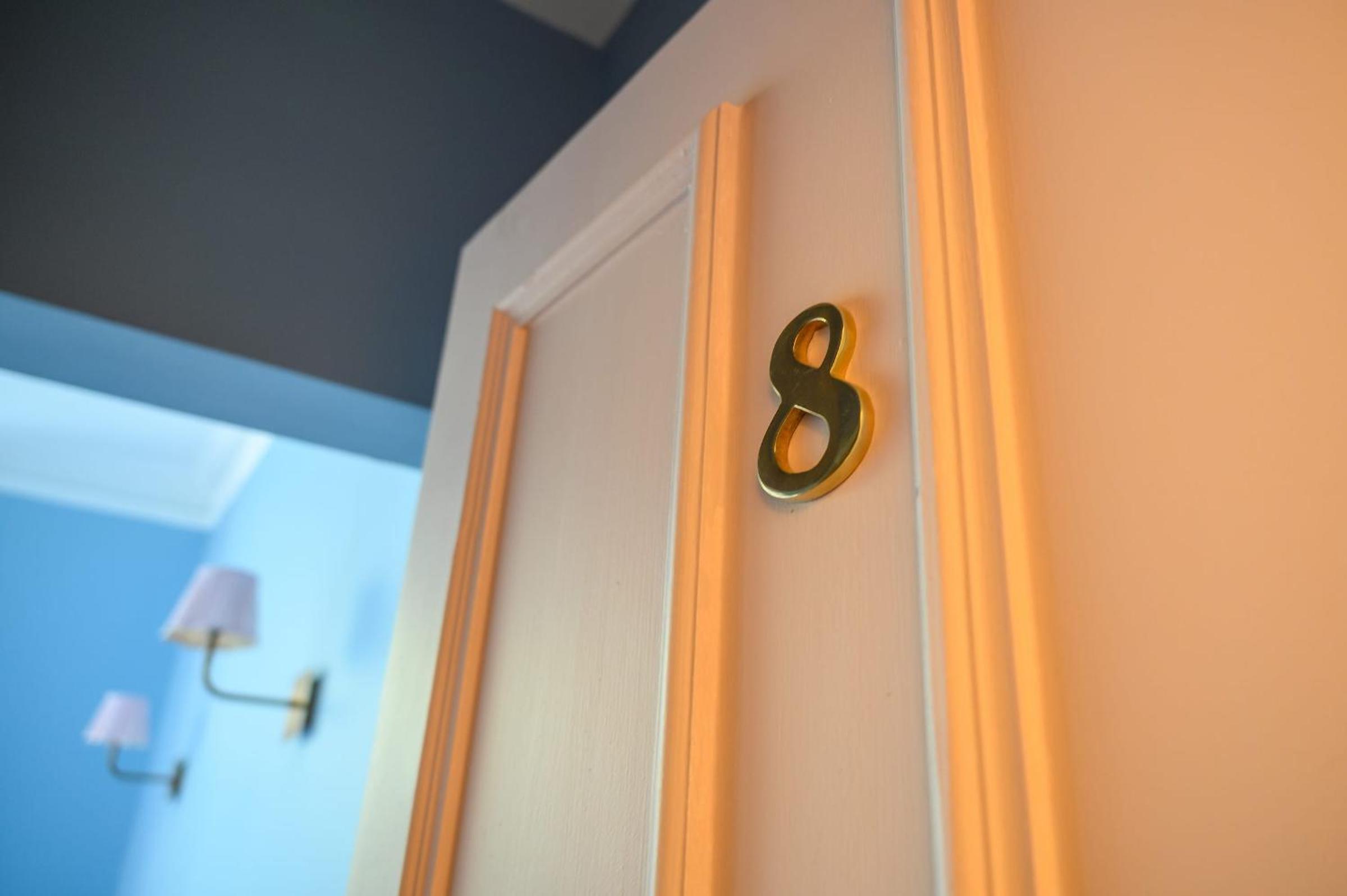 Queen Charlotte Guesthouse