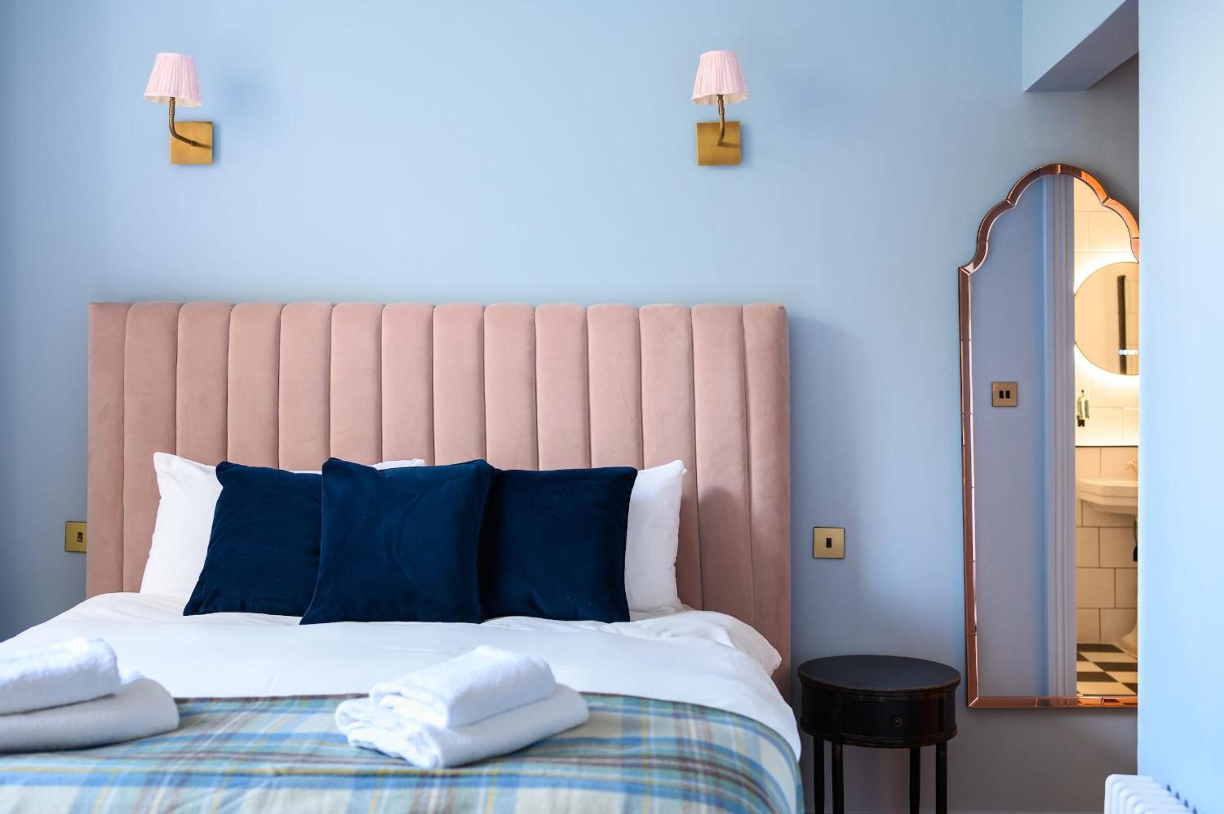 Queen Charlotte Guesthouse