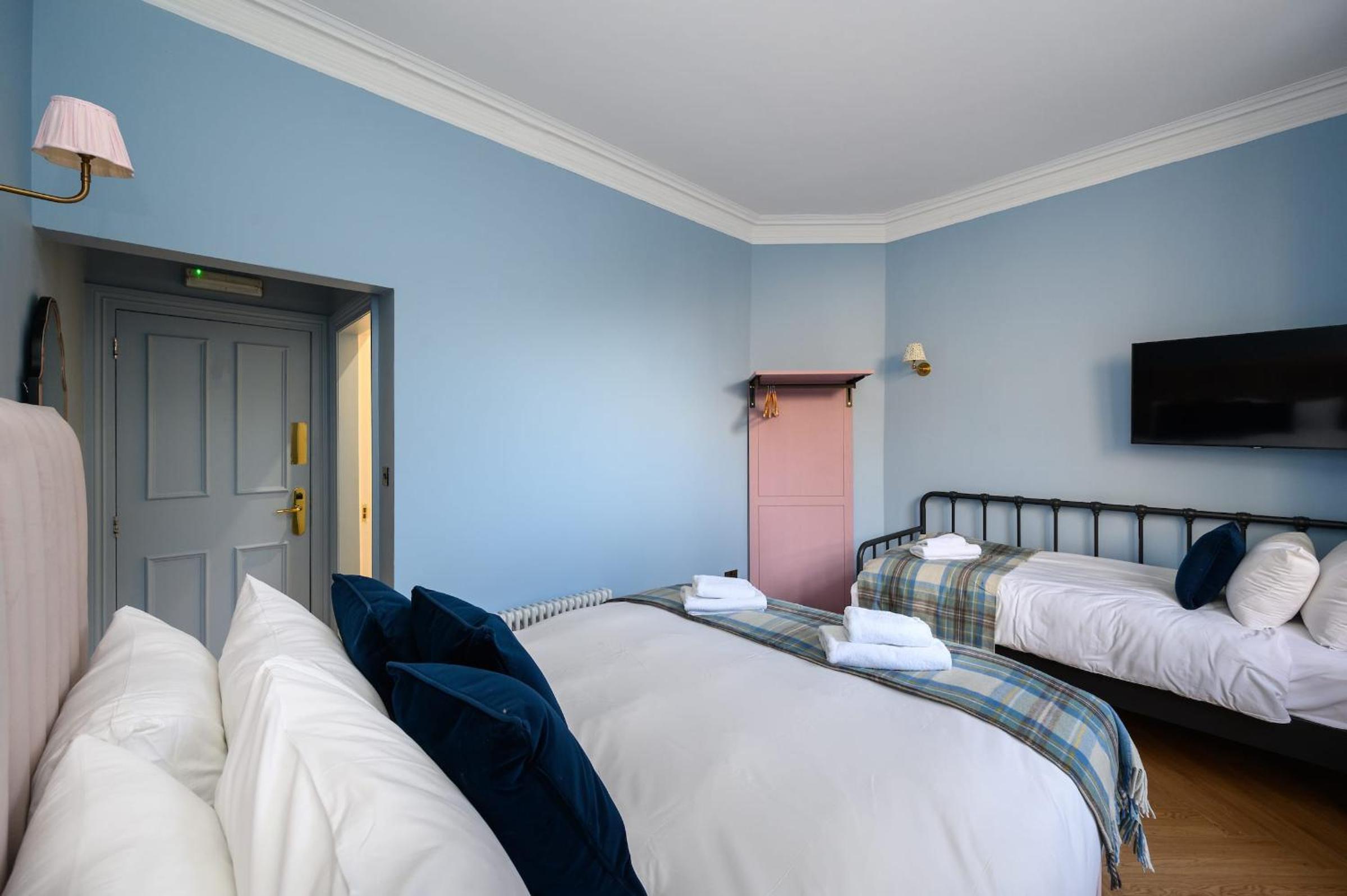 Queen Charlotte Guesthouse