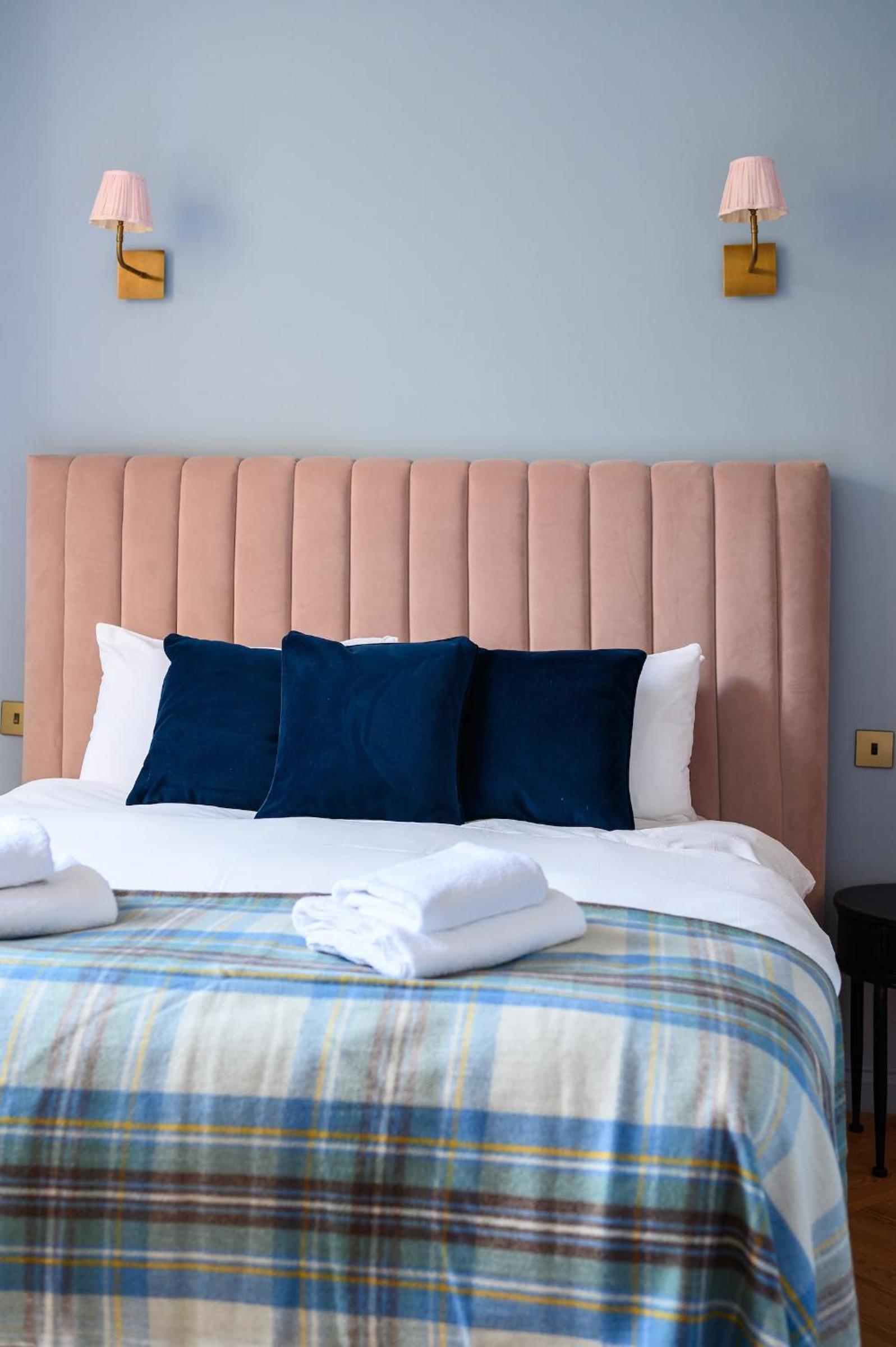 Queen Charlotte Guesthouse