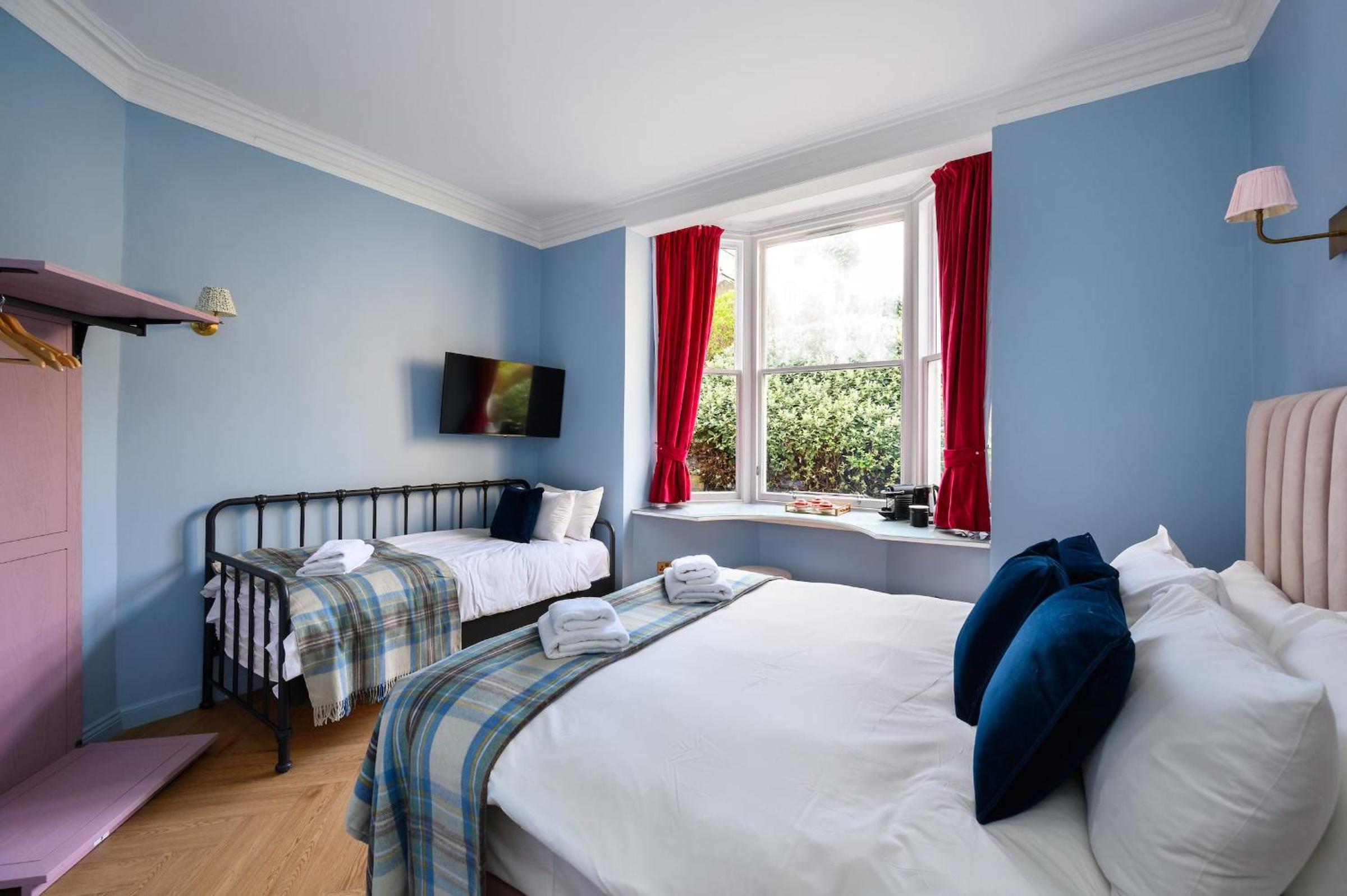 Queen Charlotte Guesthouse