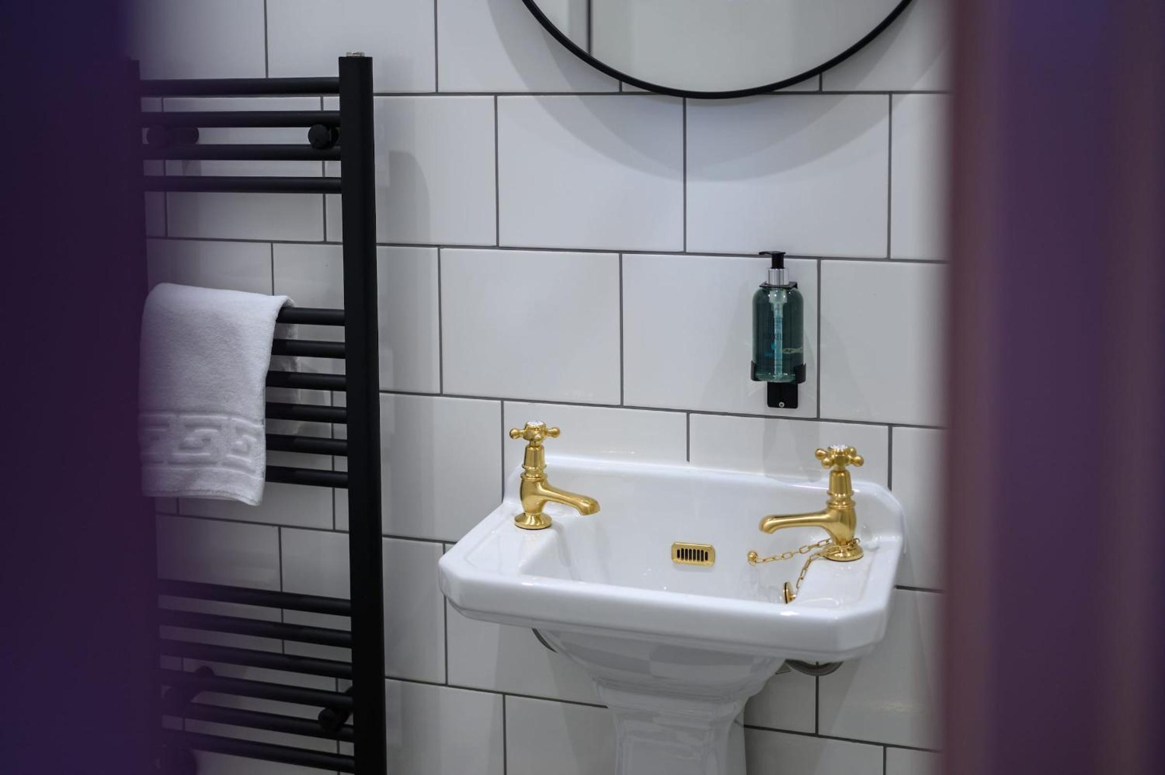 Queen Charlotte Guesthouse
