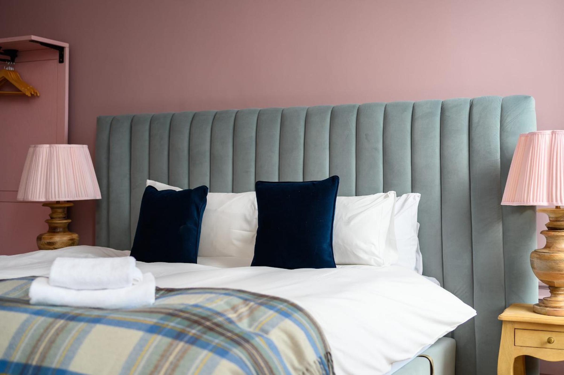 Queen Charlotte Guesthouse