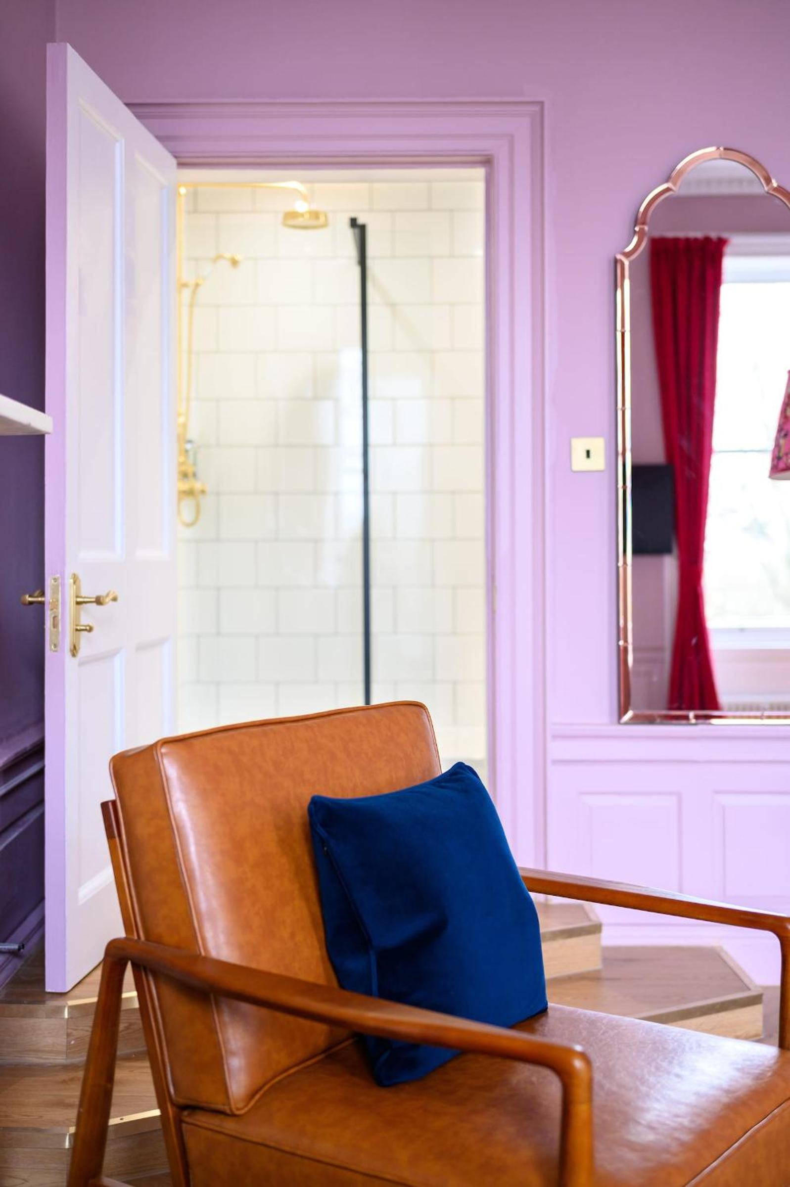 Queen Charlotte Guesthouse