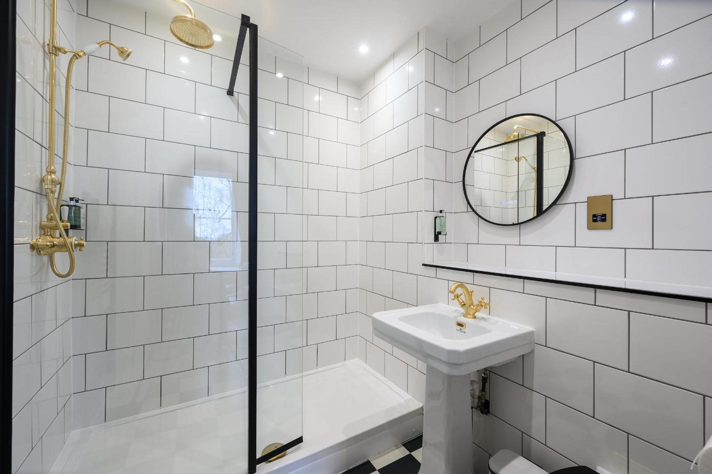 Queen Charlotte Guesthouse
