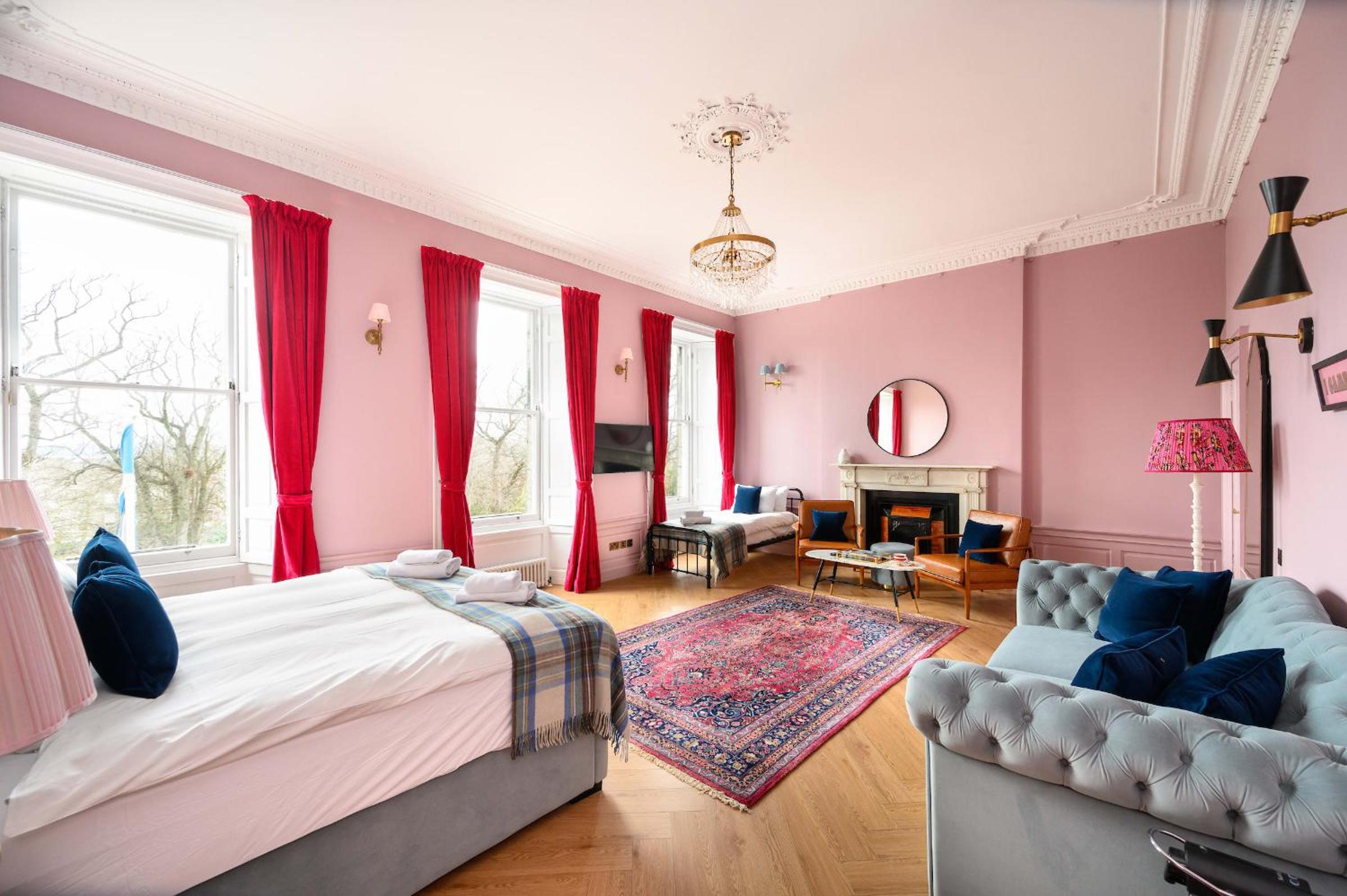 Queen Charlotte Guesthouse