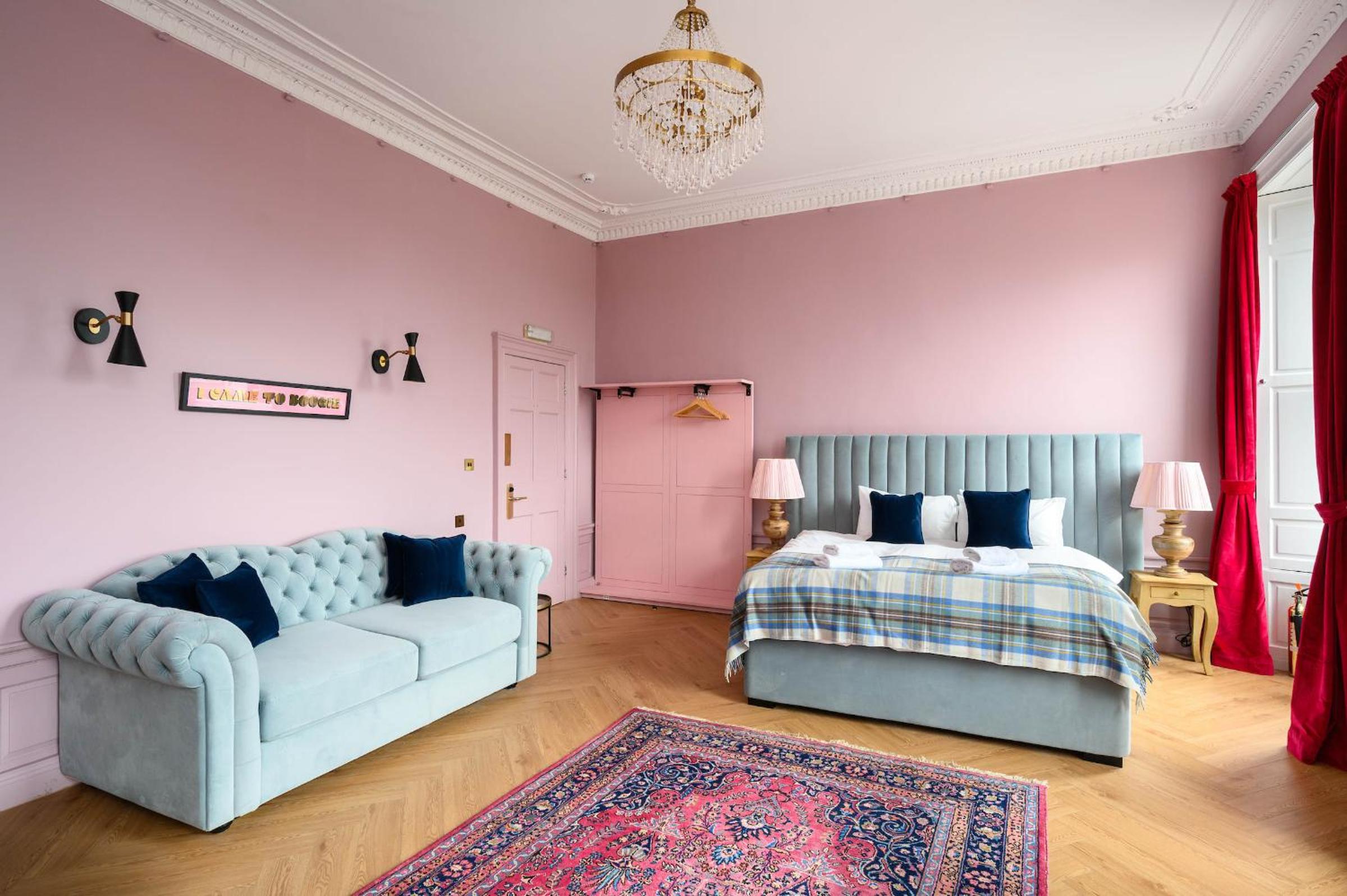 Queen Charlotte Guesthouse