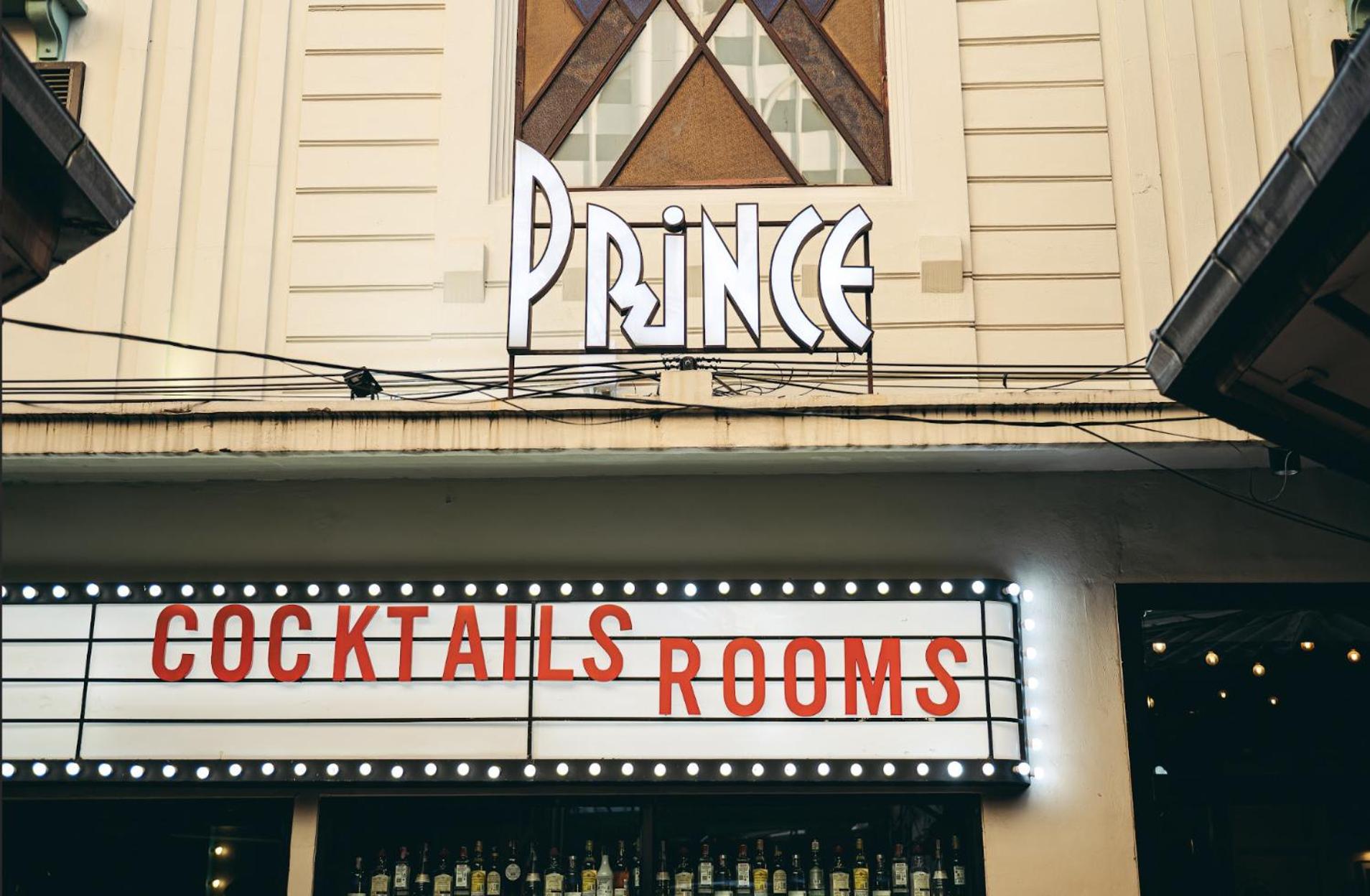 Prince Theatre Heritage Stay Hostel - Silom