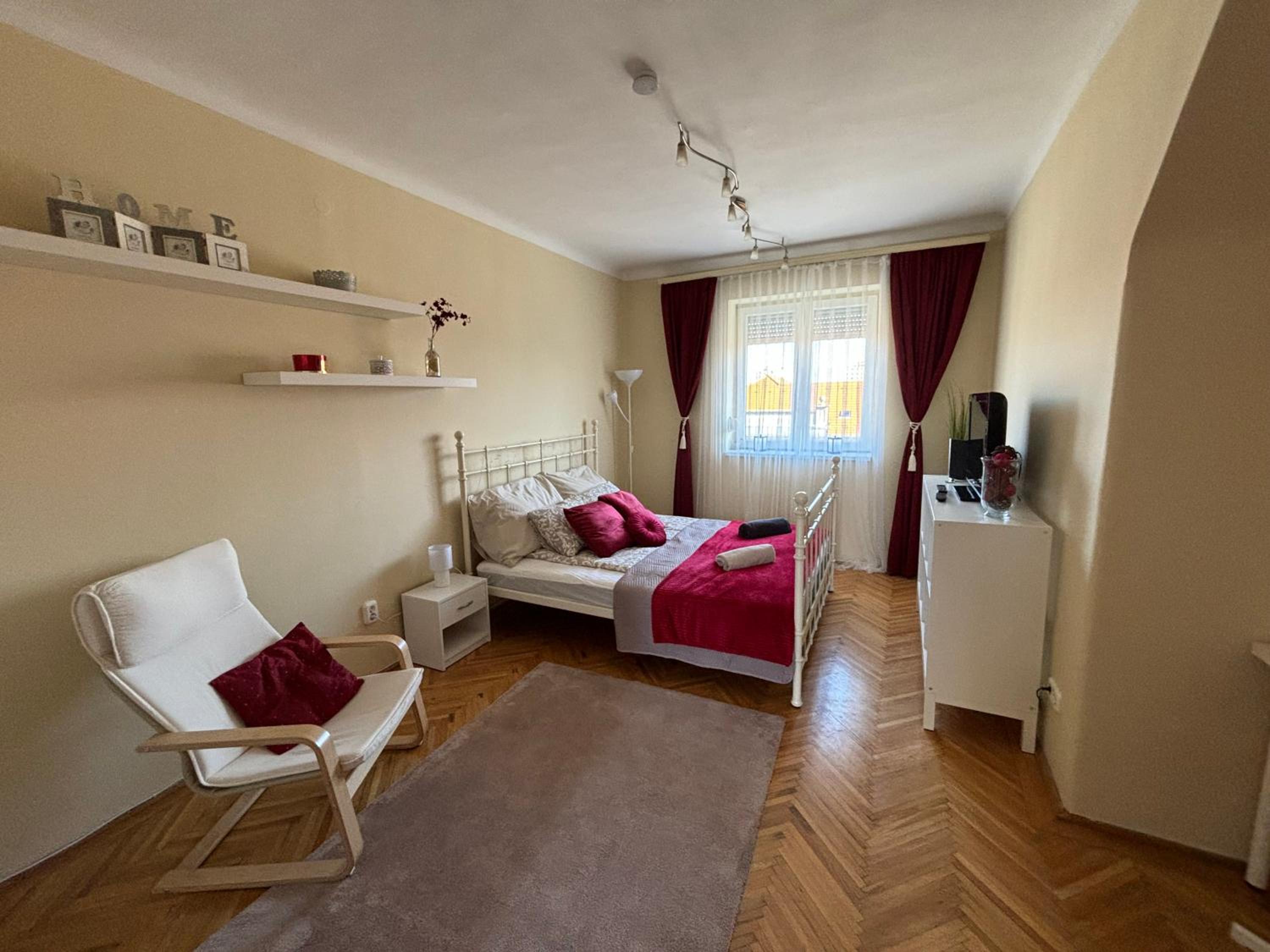 Downtown Hideaway Apartman