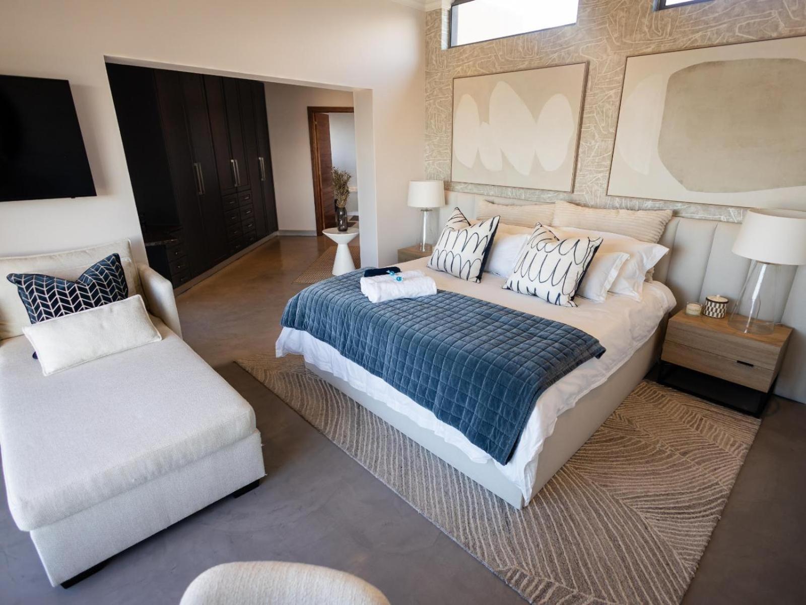 Yzerfontein Beach Accommodation