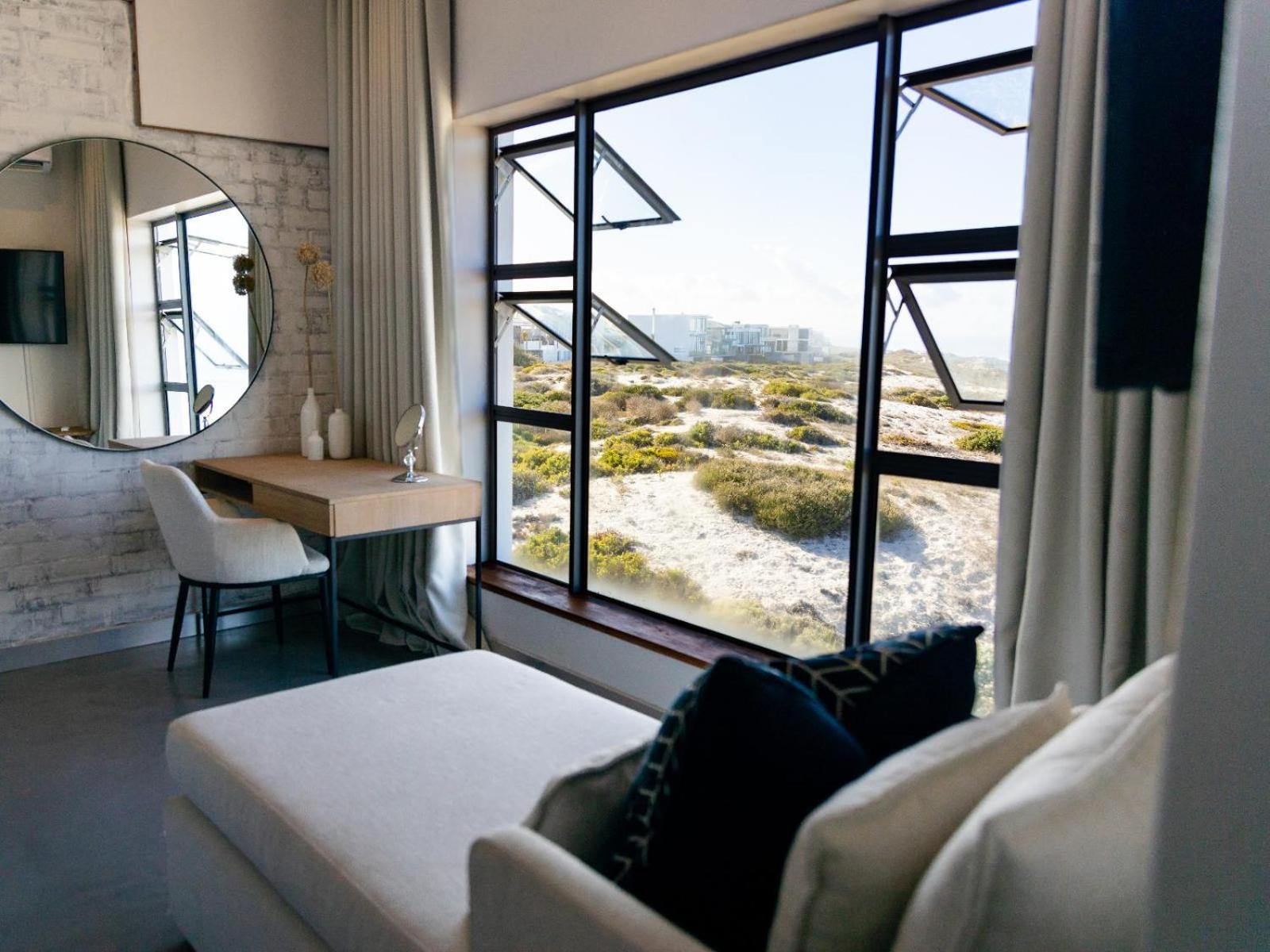 Yzerfontein Beach Accommodation