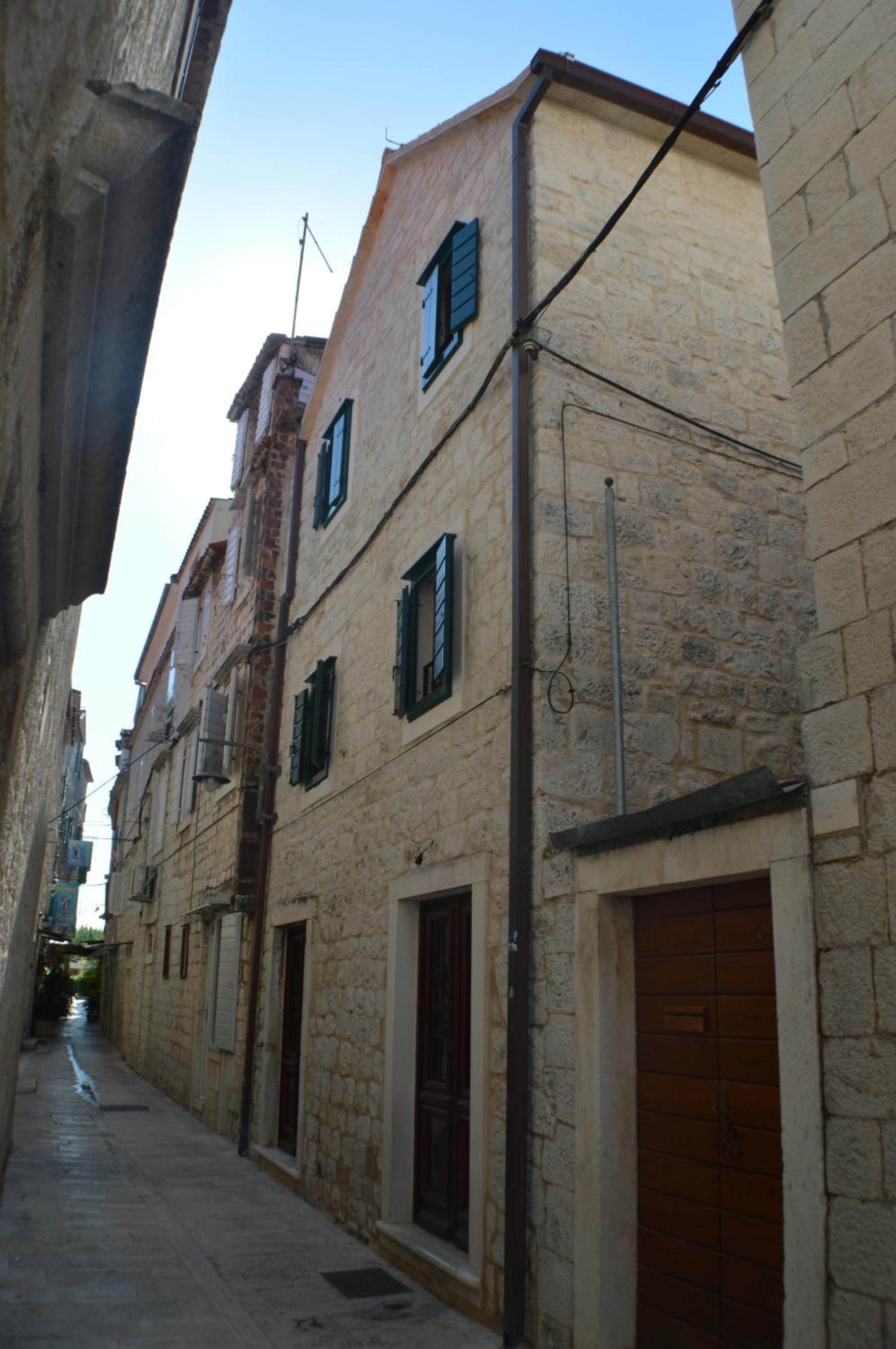 Photo 38