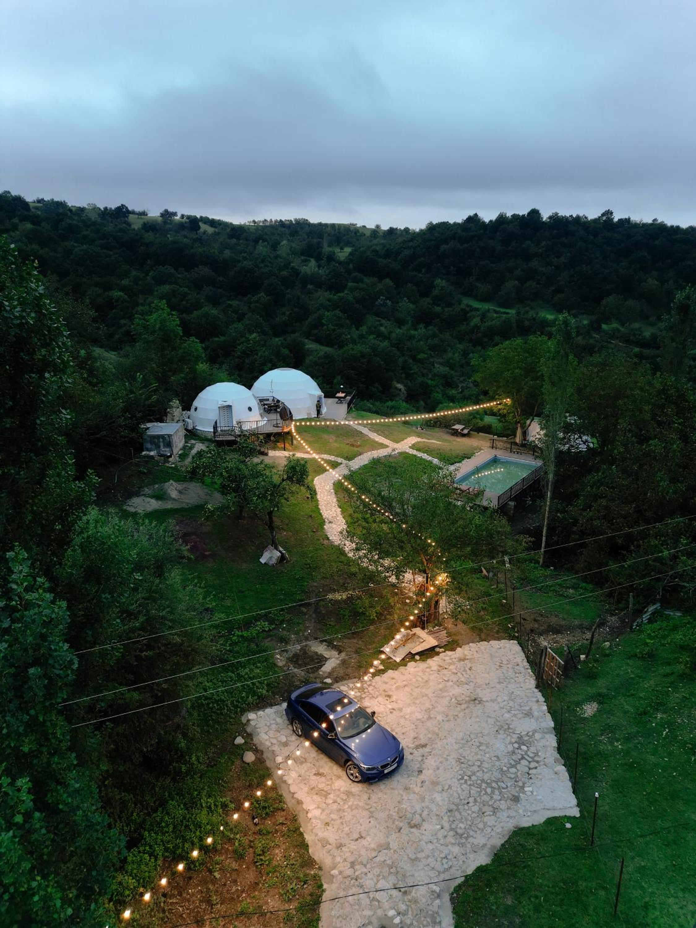 Dream Domes Glamping