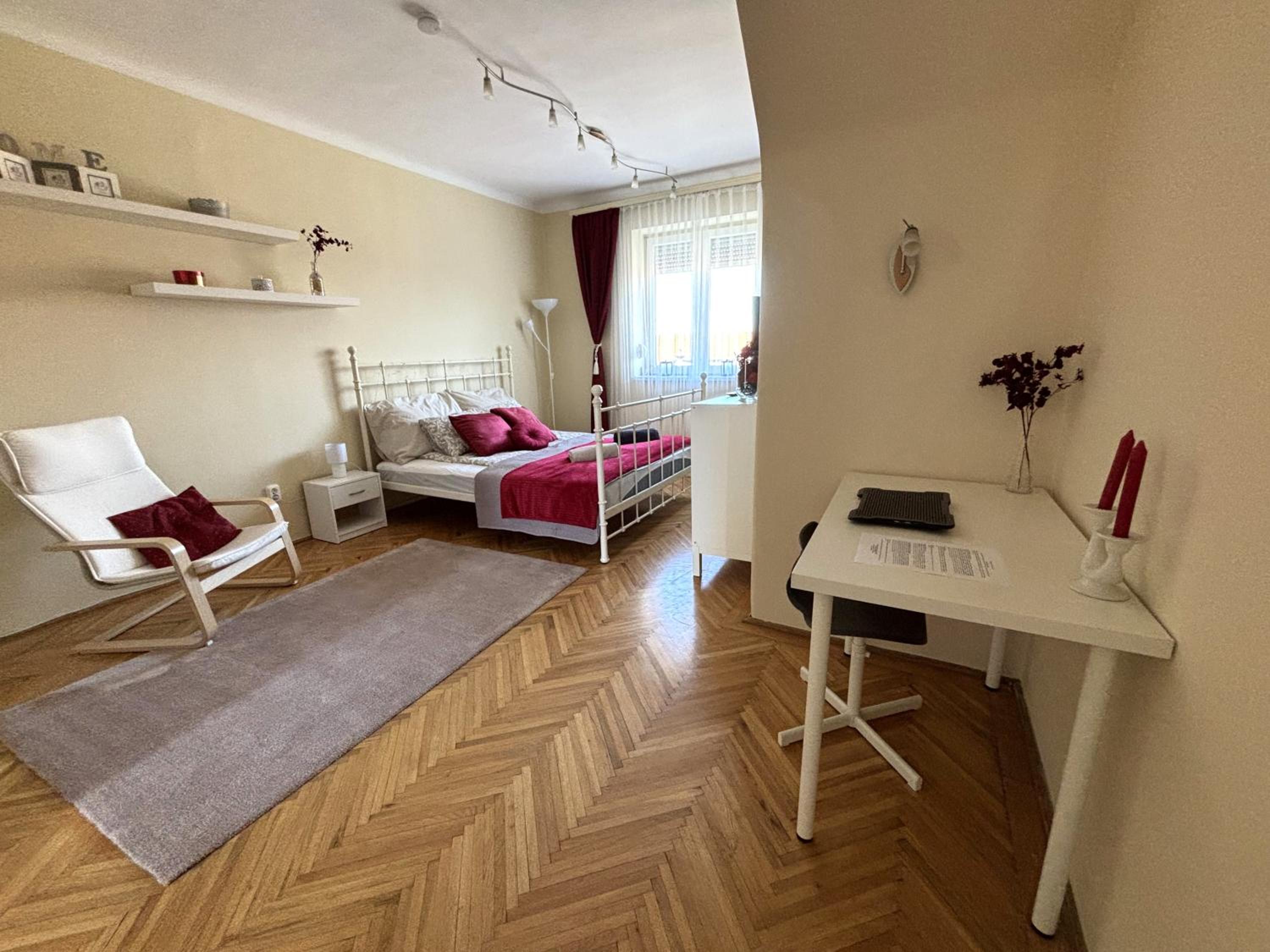 Downtown Hideaway Apartman