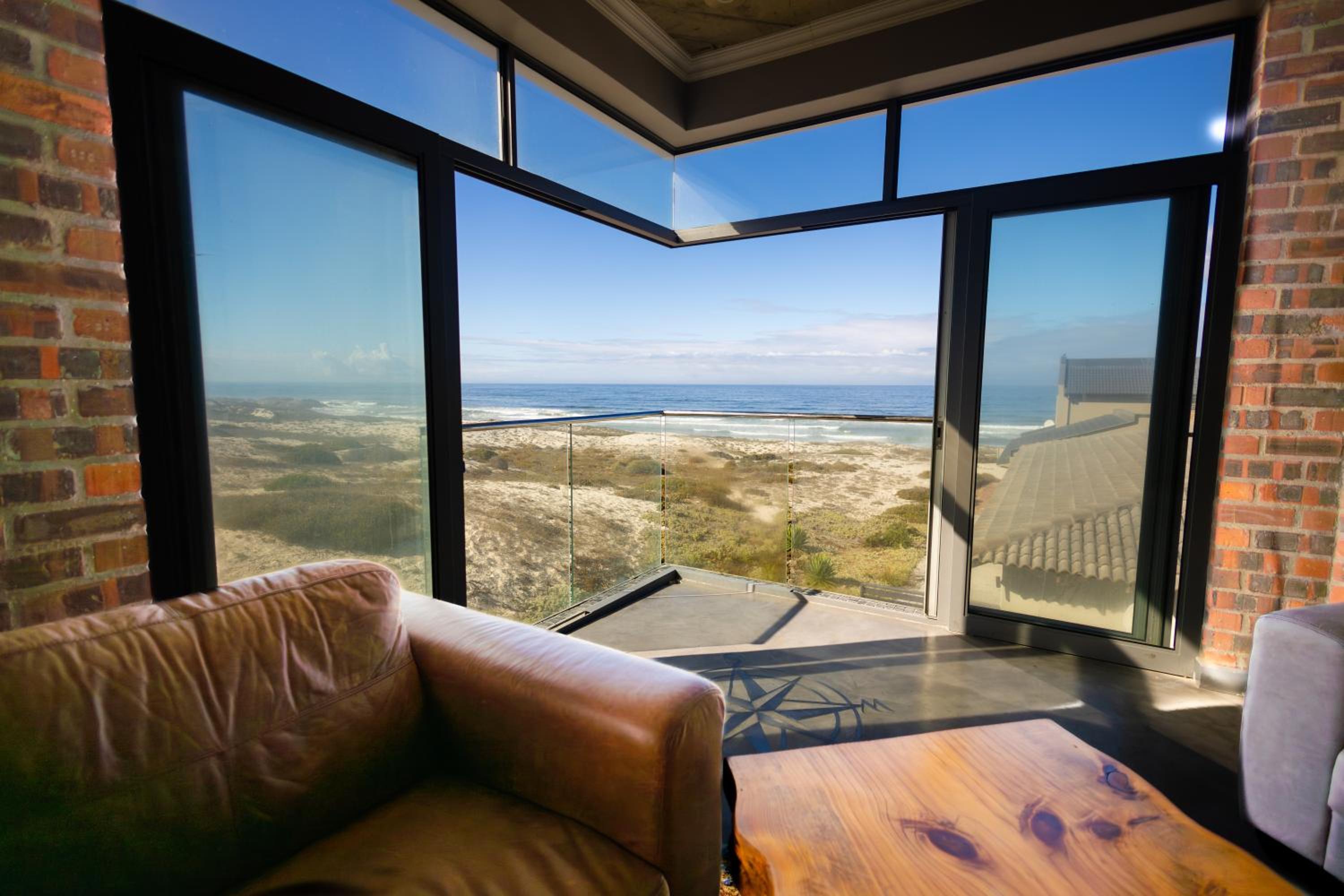 Yzerfontein Beach Accommodation