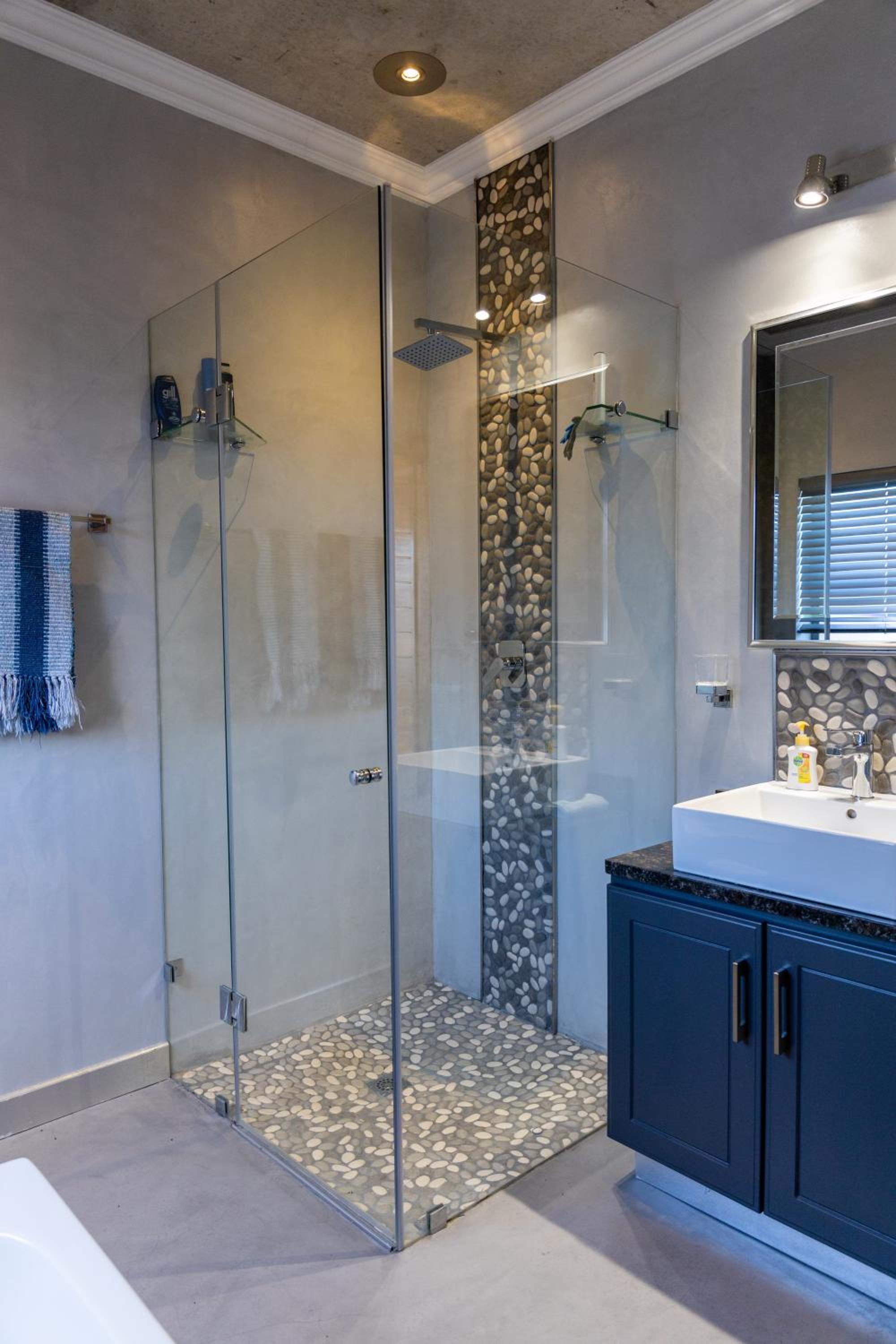 Yzerfontein Beach Accommodation