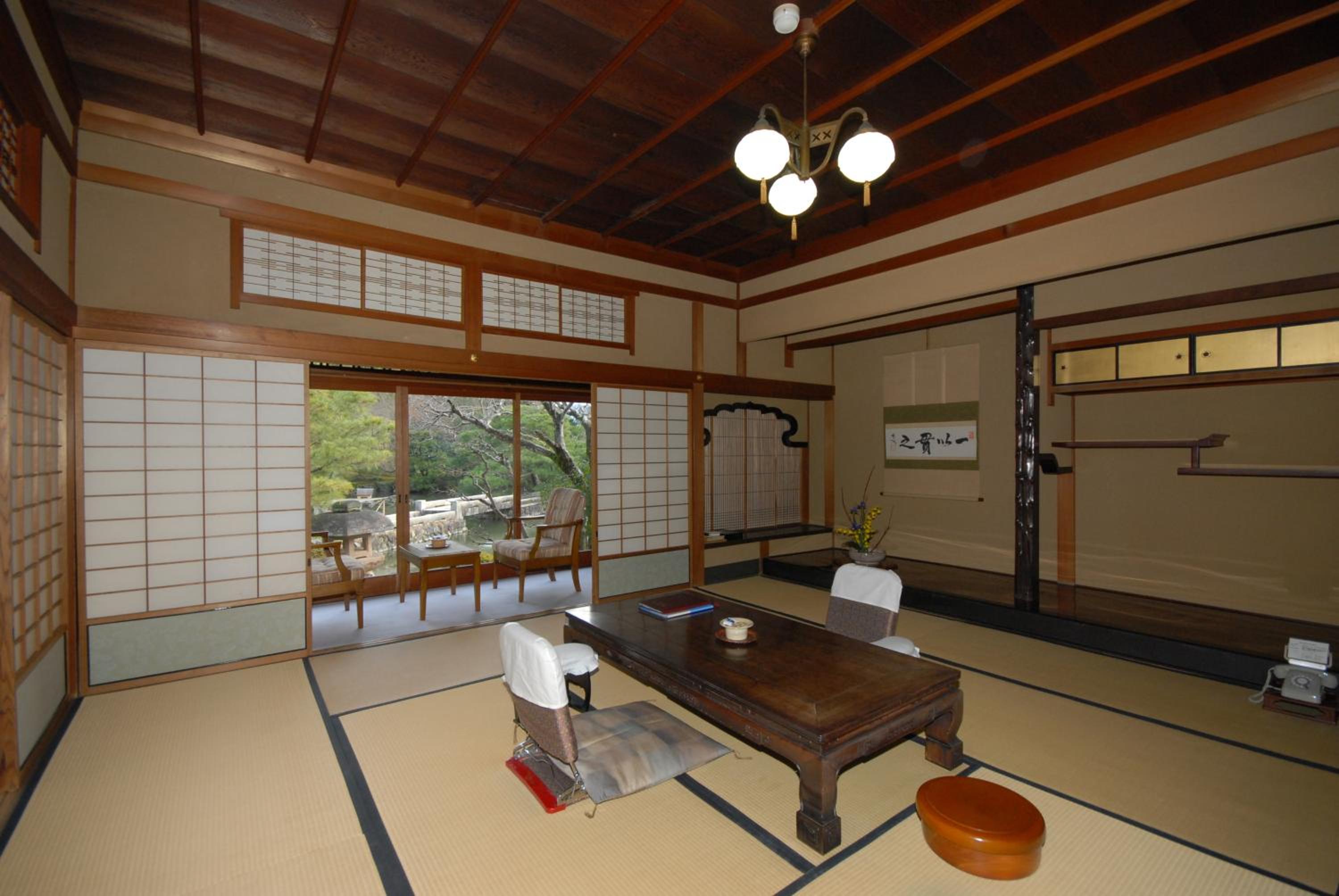 Sansuien