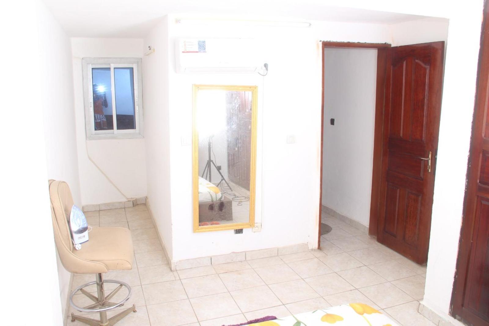 Appartement entier 15 minutes de l'aéroport Douala