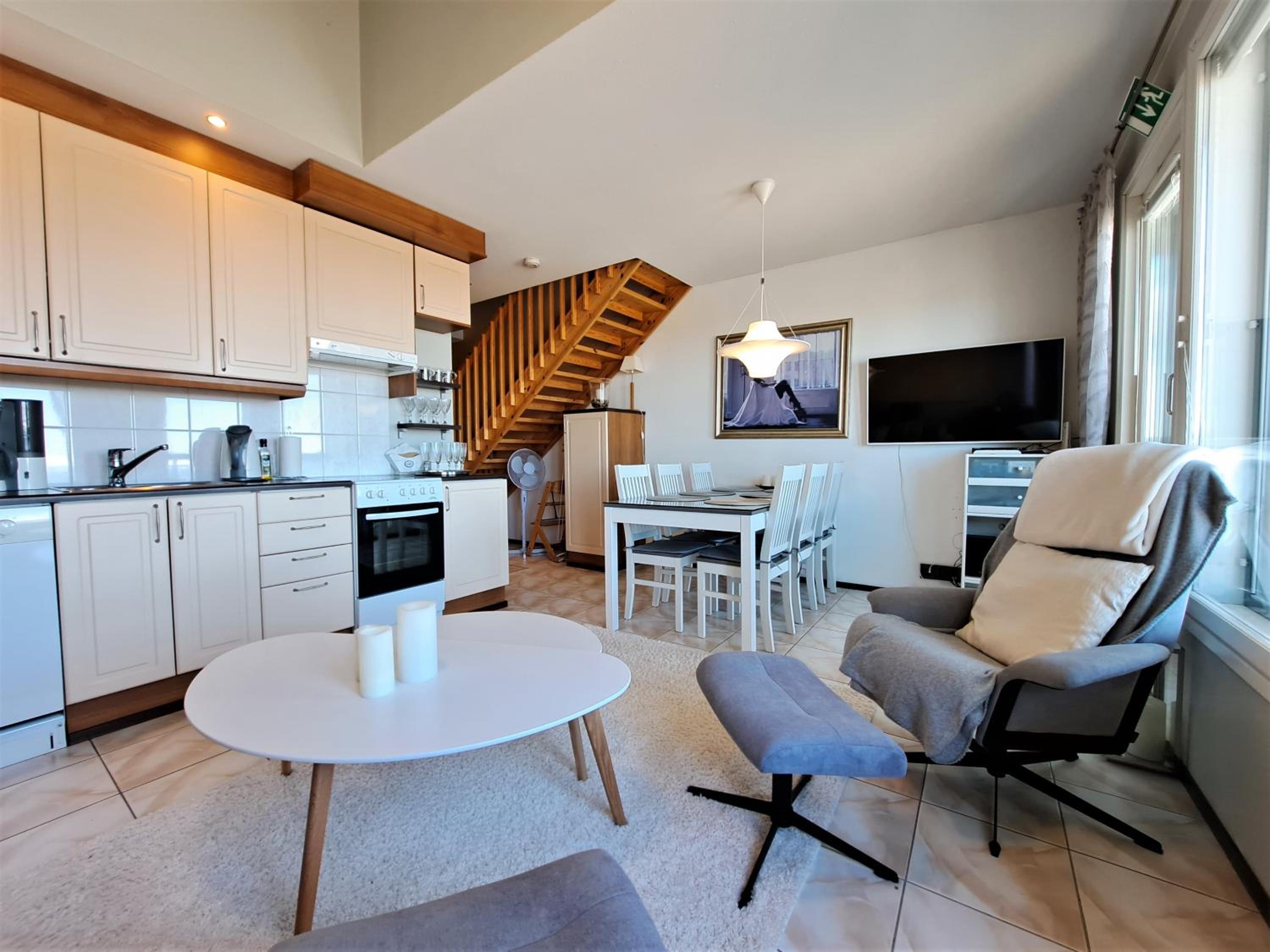 Seastar 210 view 5