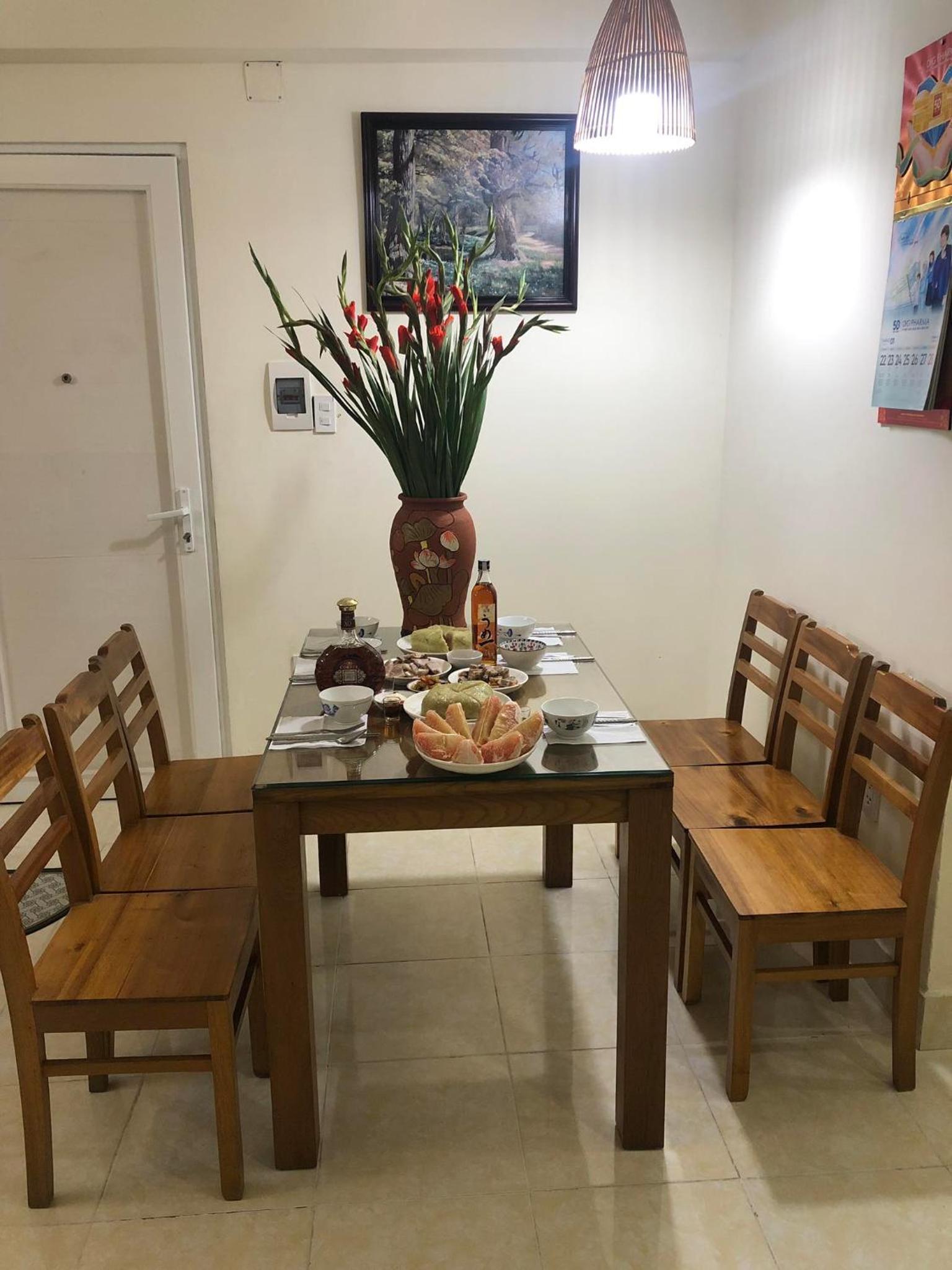 SARAH HOMESTAY