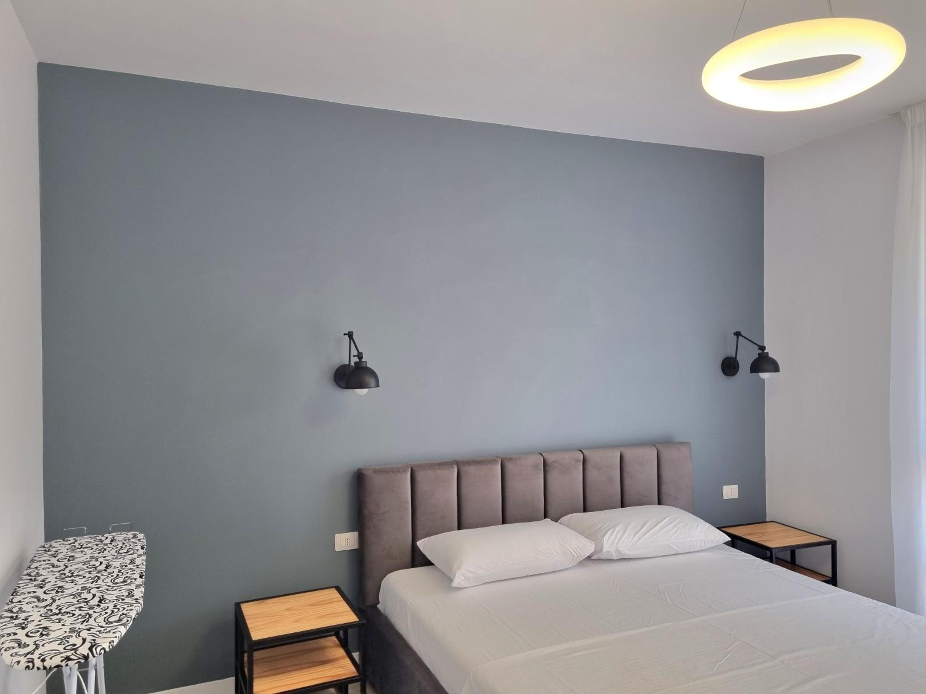 White Moon Apartments