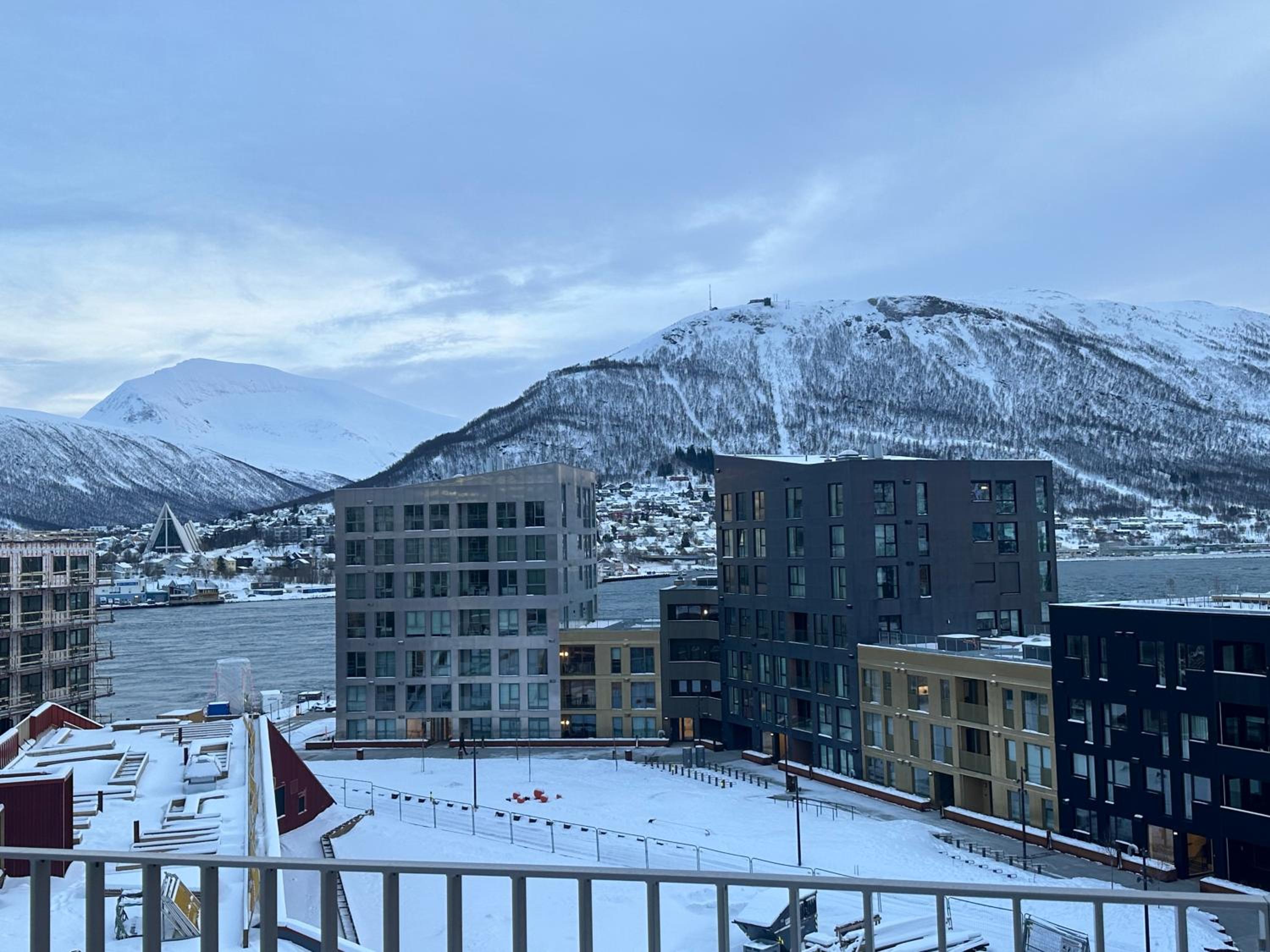 TheNorthernExplorer Penthouse view 3