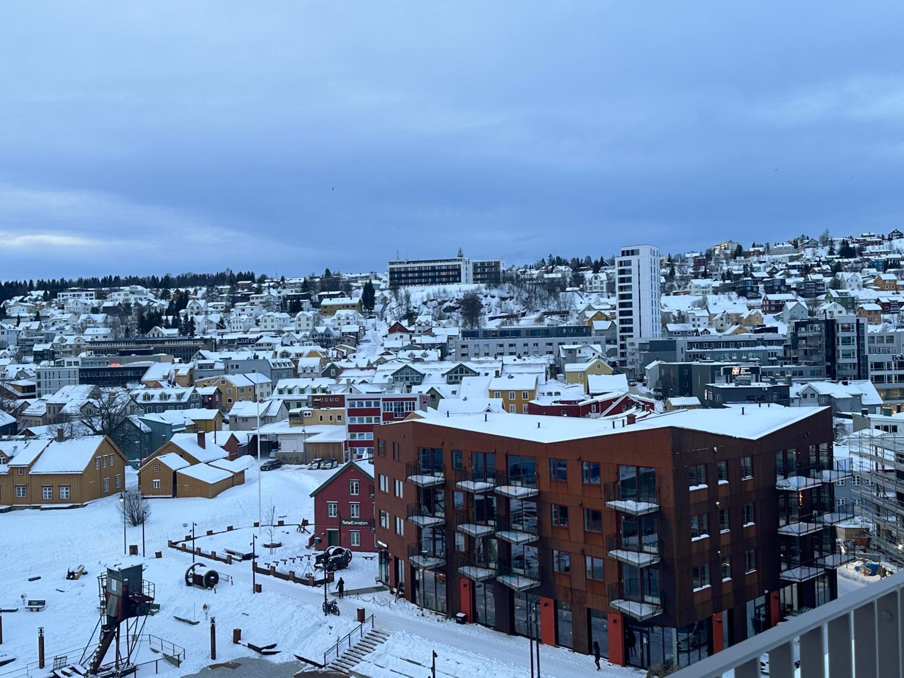 TheNorthernExplorer Penthouse view 4