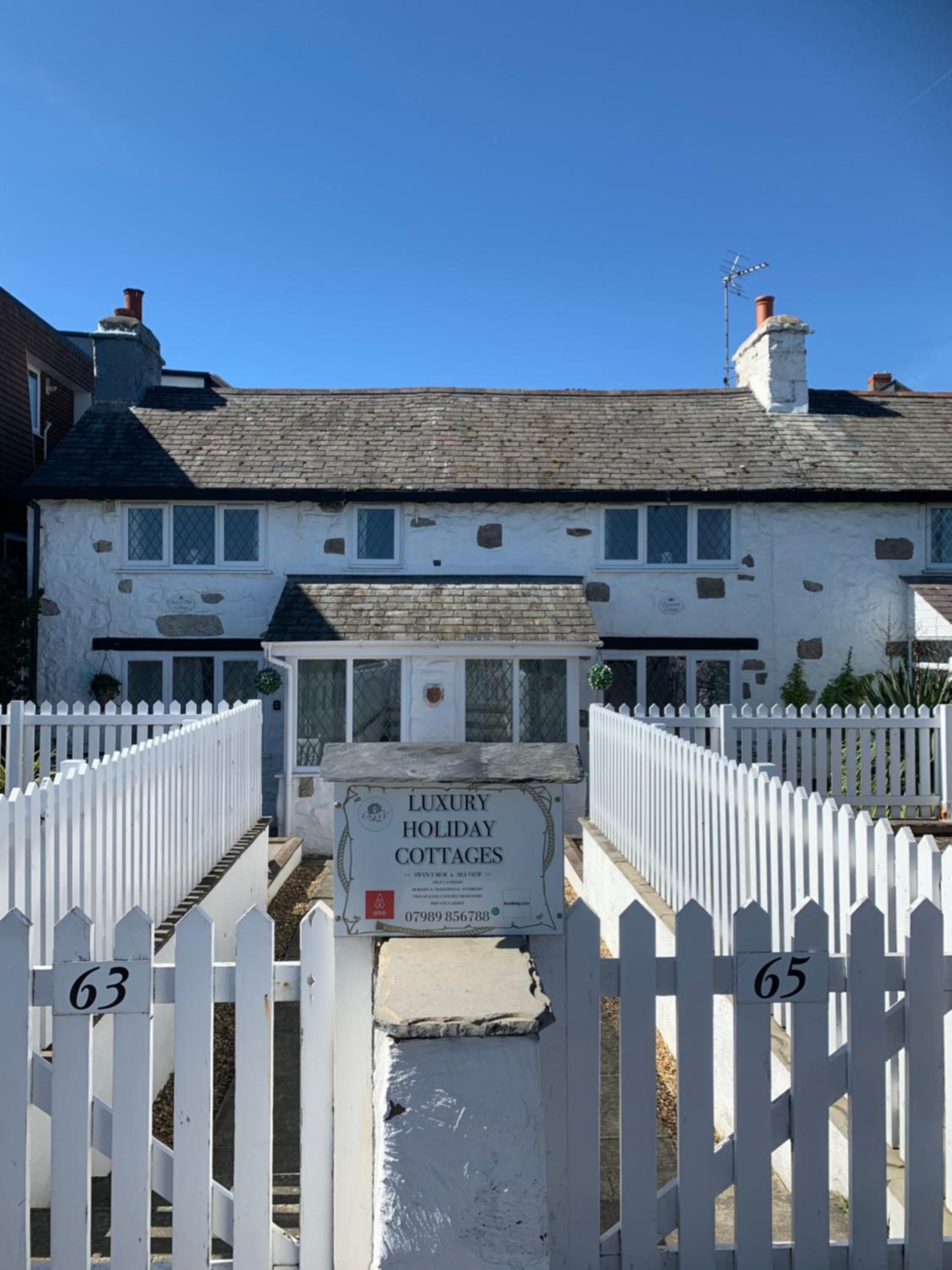 Beautiful Beach Front Cottage, photo 37