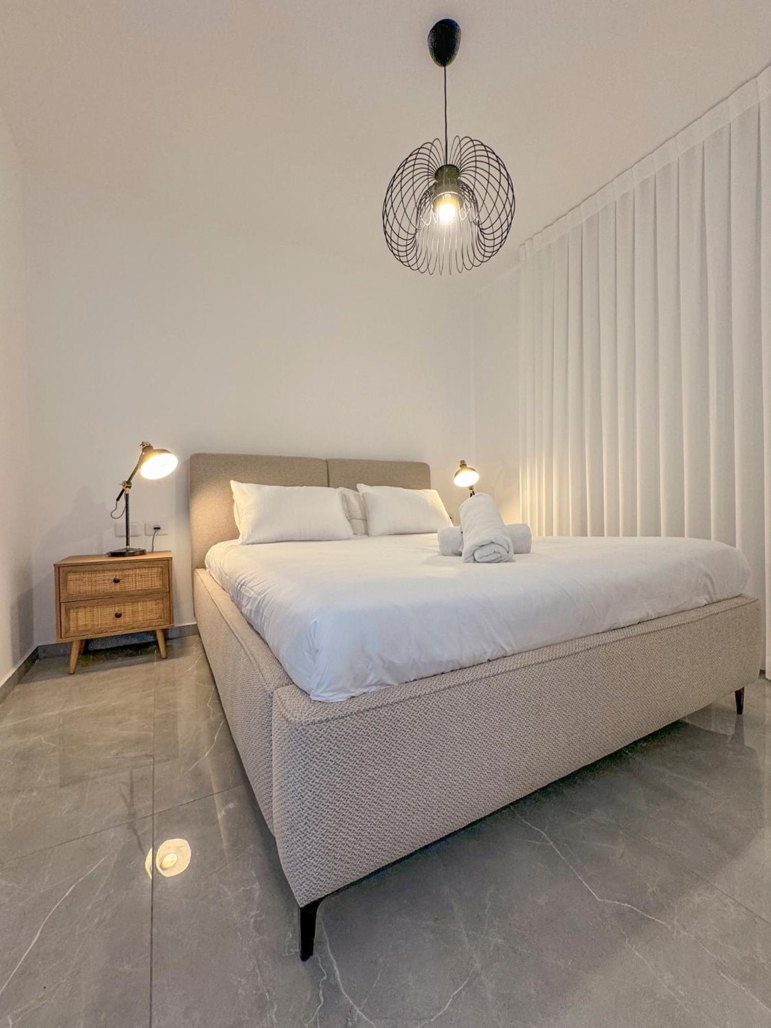 ERA home chic