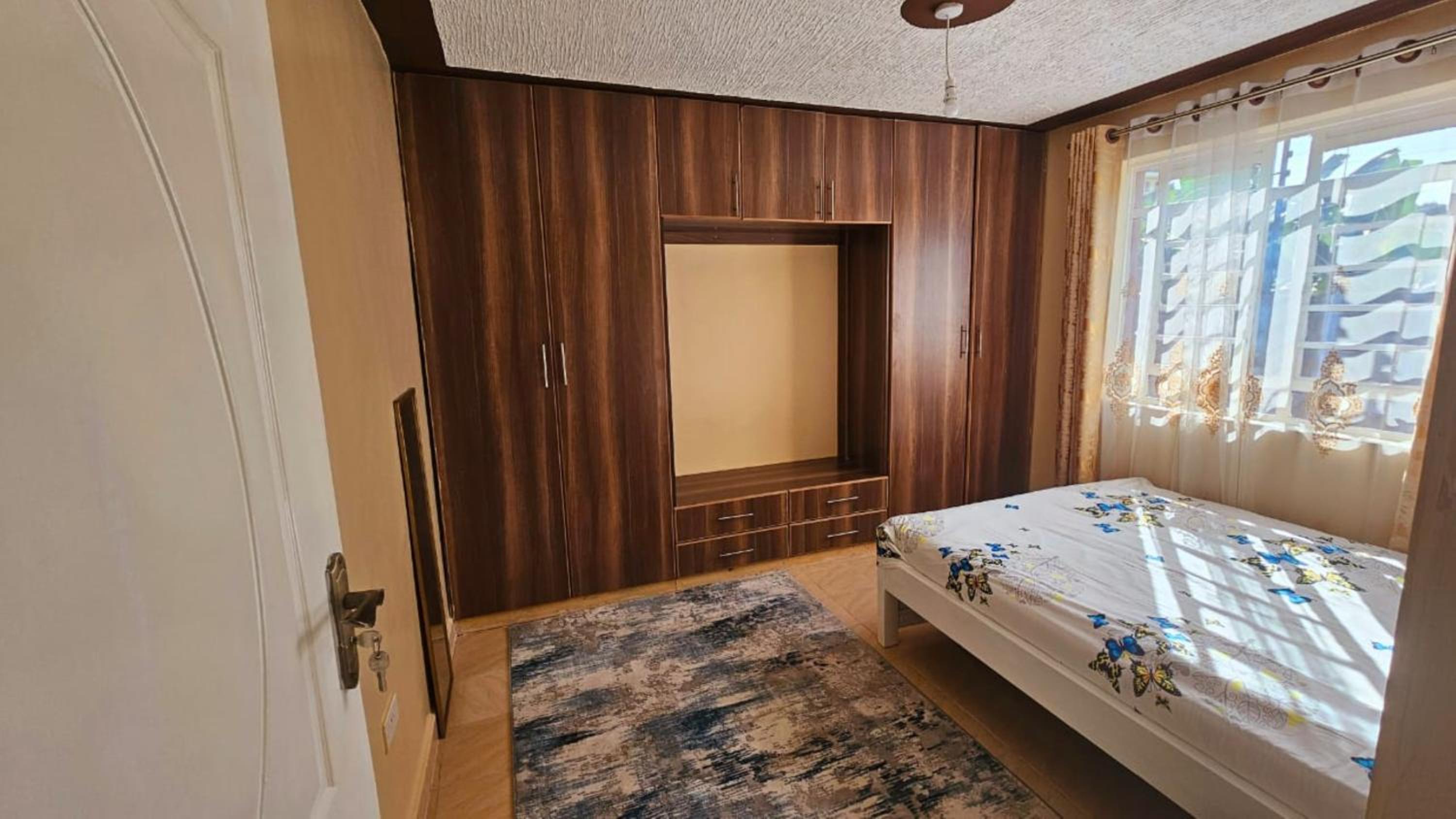 Cozy 1bedroom Apartment in Ruaka Nairobi view 3