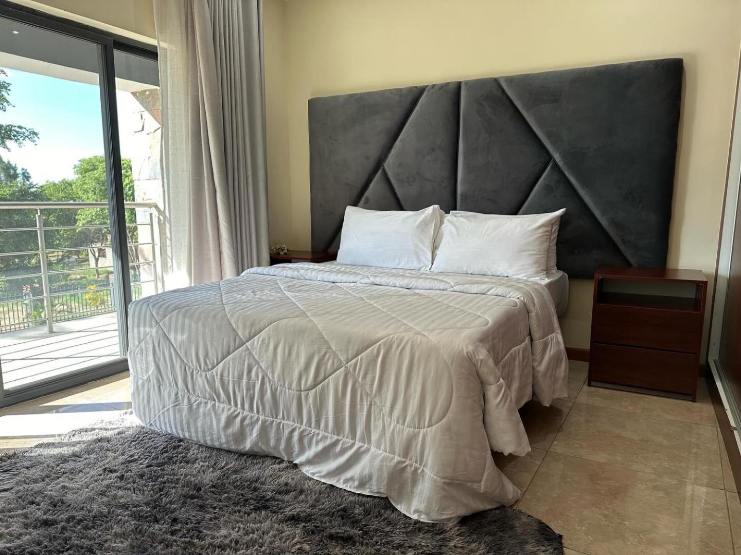 Roma Apartments