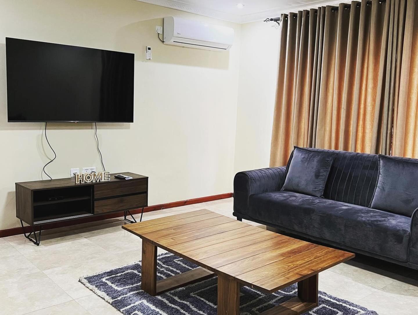 Roma Apartments