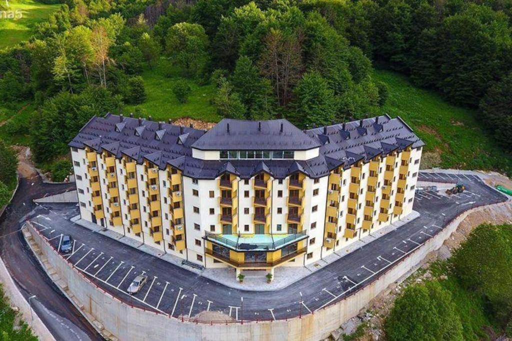 Mountain Apartment in Mavrovo