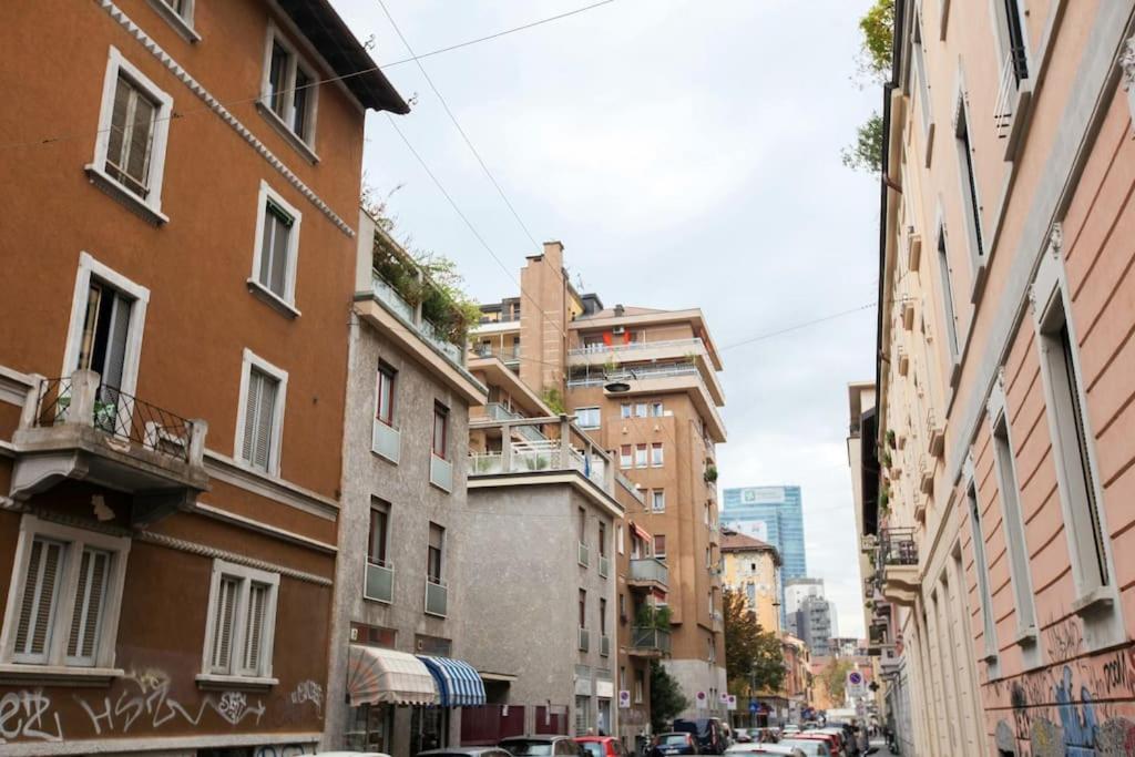 HACCA Collection - Isola-Garibaldi district 1BR