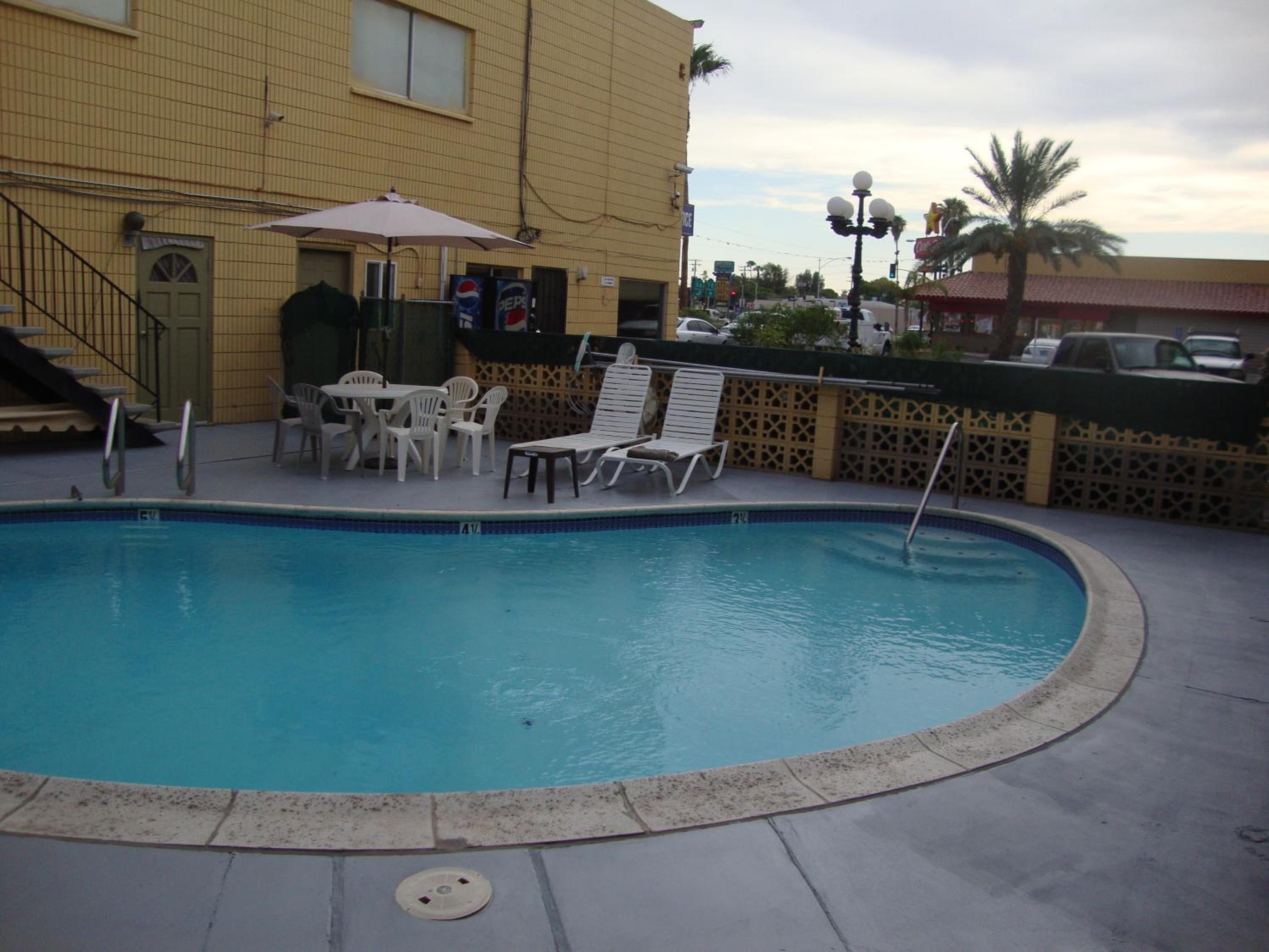 Townhouse Inn and Suites