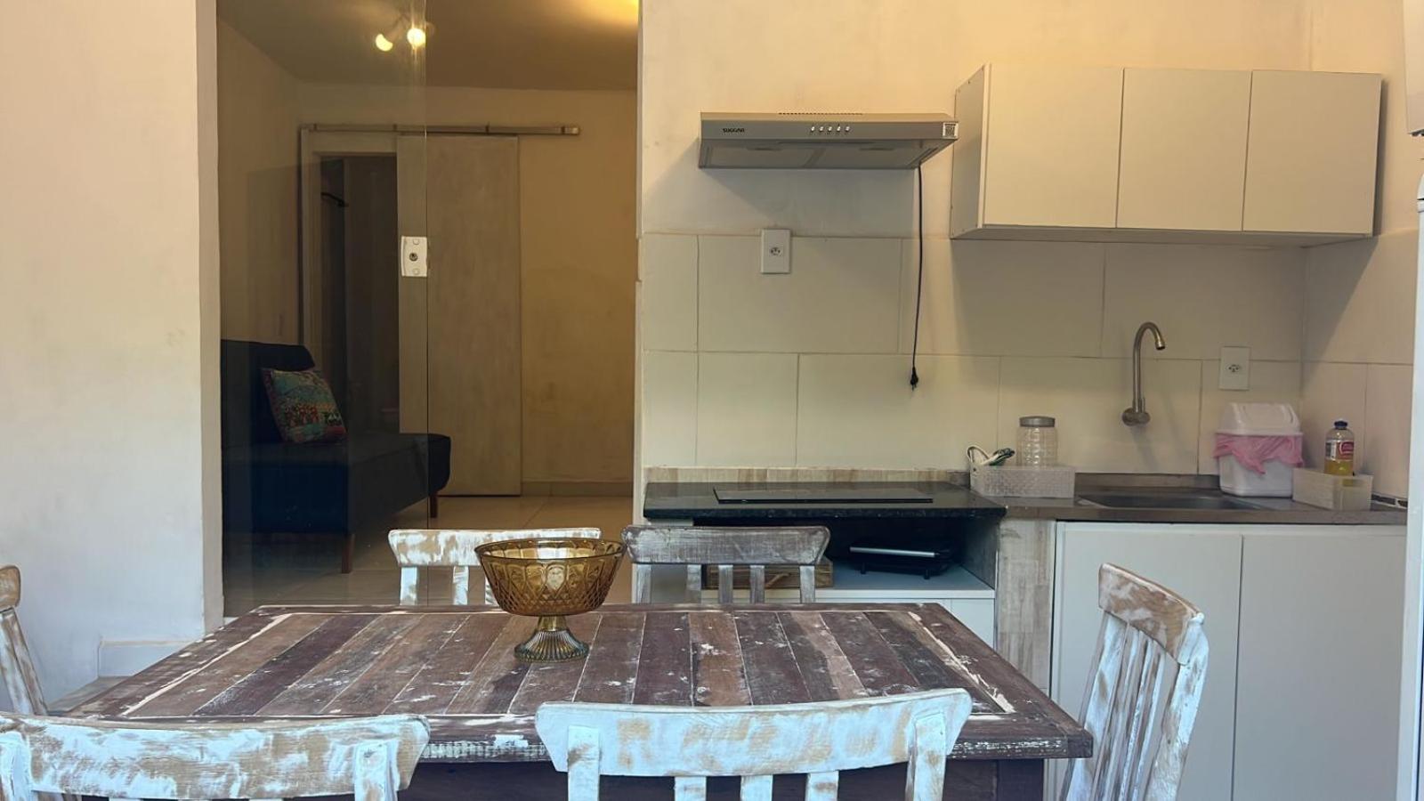 Apartamentos Charmosos na Avenida Principal de Buzios