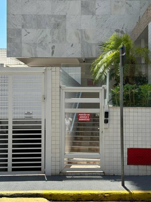 Apto em Praia Grande, Aviação, 150 m da Praia!